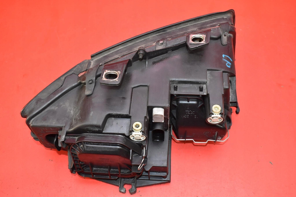 REFLEKTOR left light front lens EU 8E0941003F AUDI A4 B6 00-05