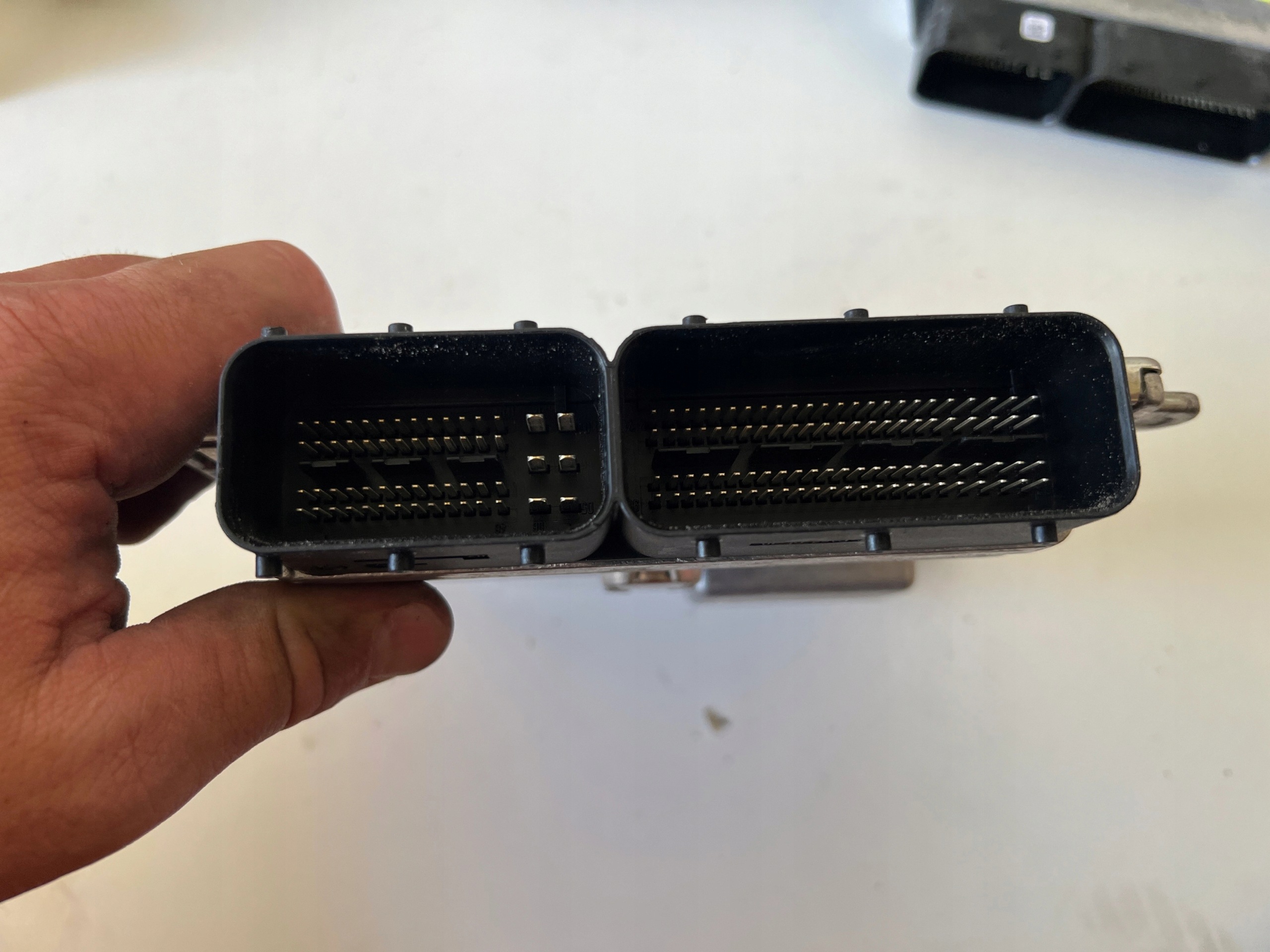 MERCEDES B KLASA 1.3 computer ECU A2829003300 A2829013000 A2C17790700