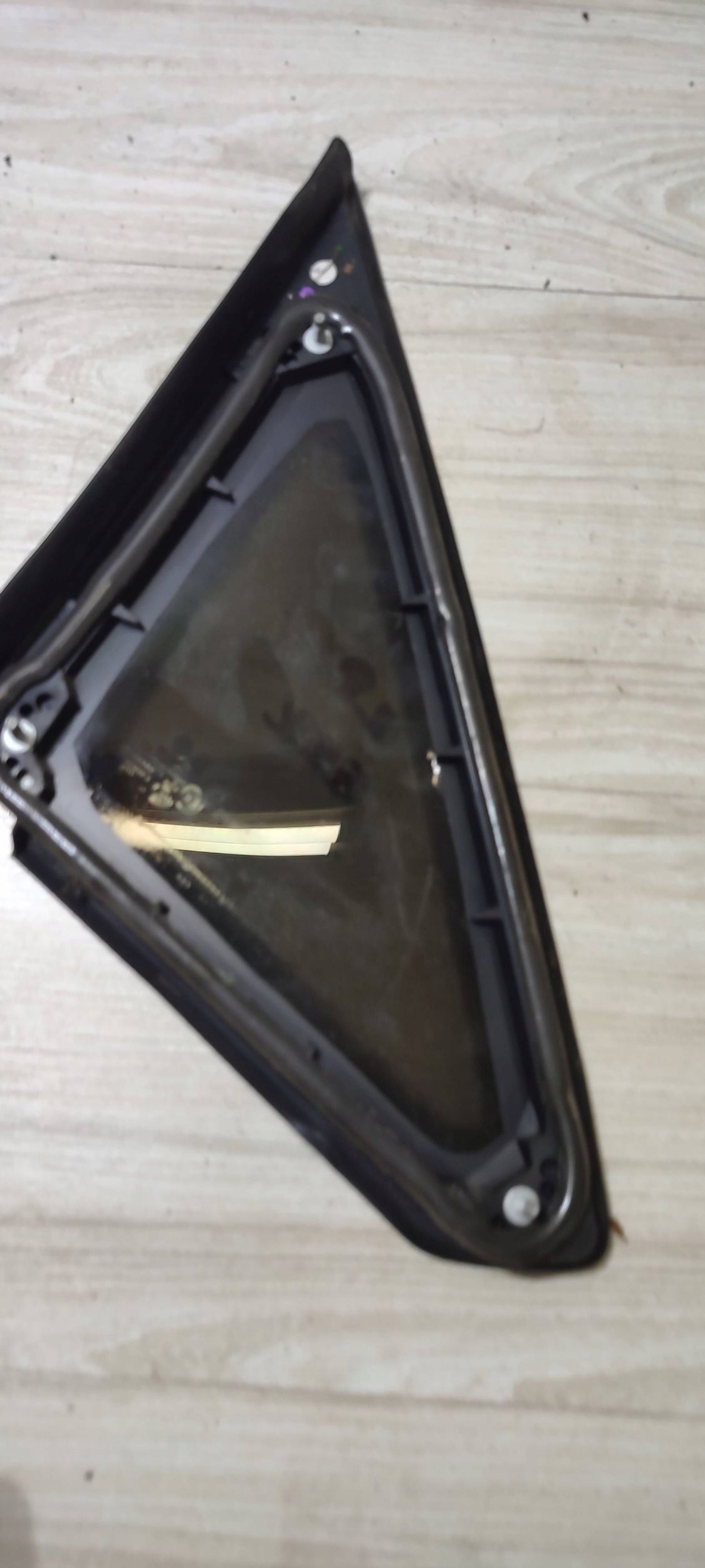 window door przednich front left Volkswagen Caddy E001264