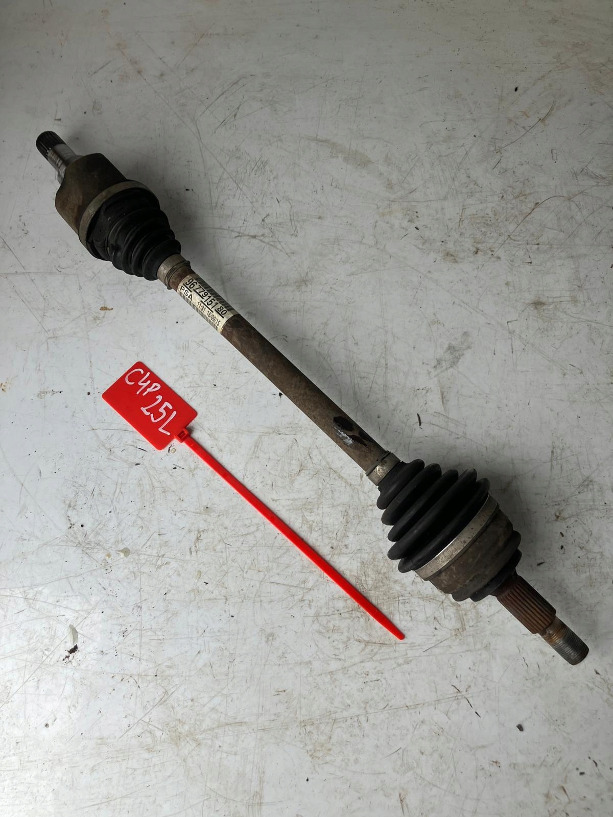 semi-axis left CITROEN C4 PICASSO II 1.2 THP MANUAL 9677915180