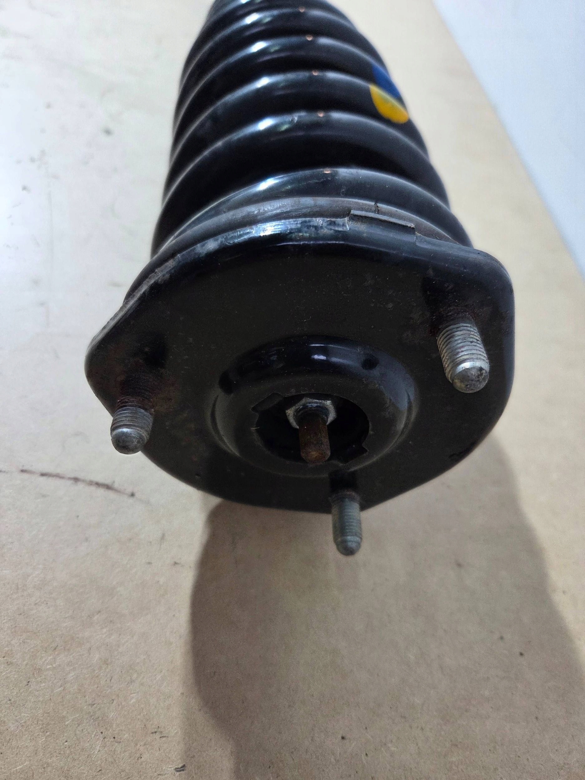 Mazda 6 GH 2,0D 2008-2013 shock absorber front left (37)