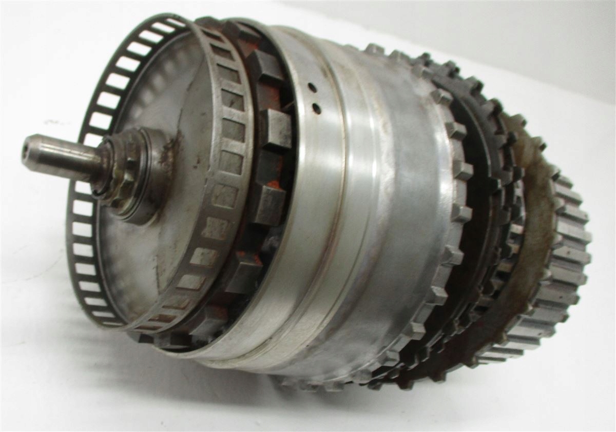 КОРЗИНА ВАЛ КОРОБКИ ПЕРЕДАЧ MERCEDES 3.0 CDI 722902