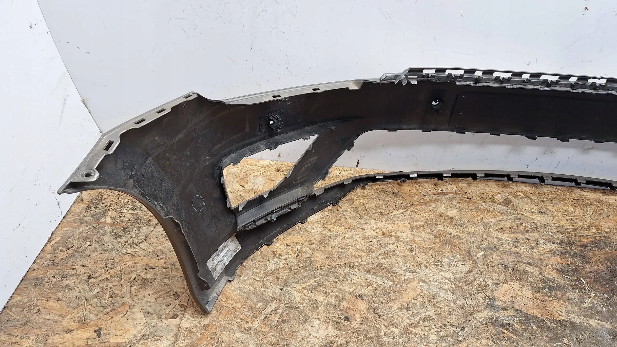 bumper front 510807221F VW GOLF SPORTSVAN 14