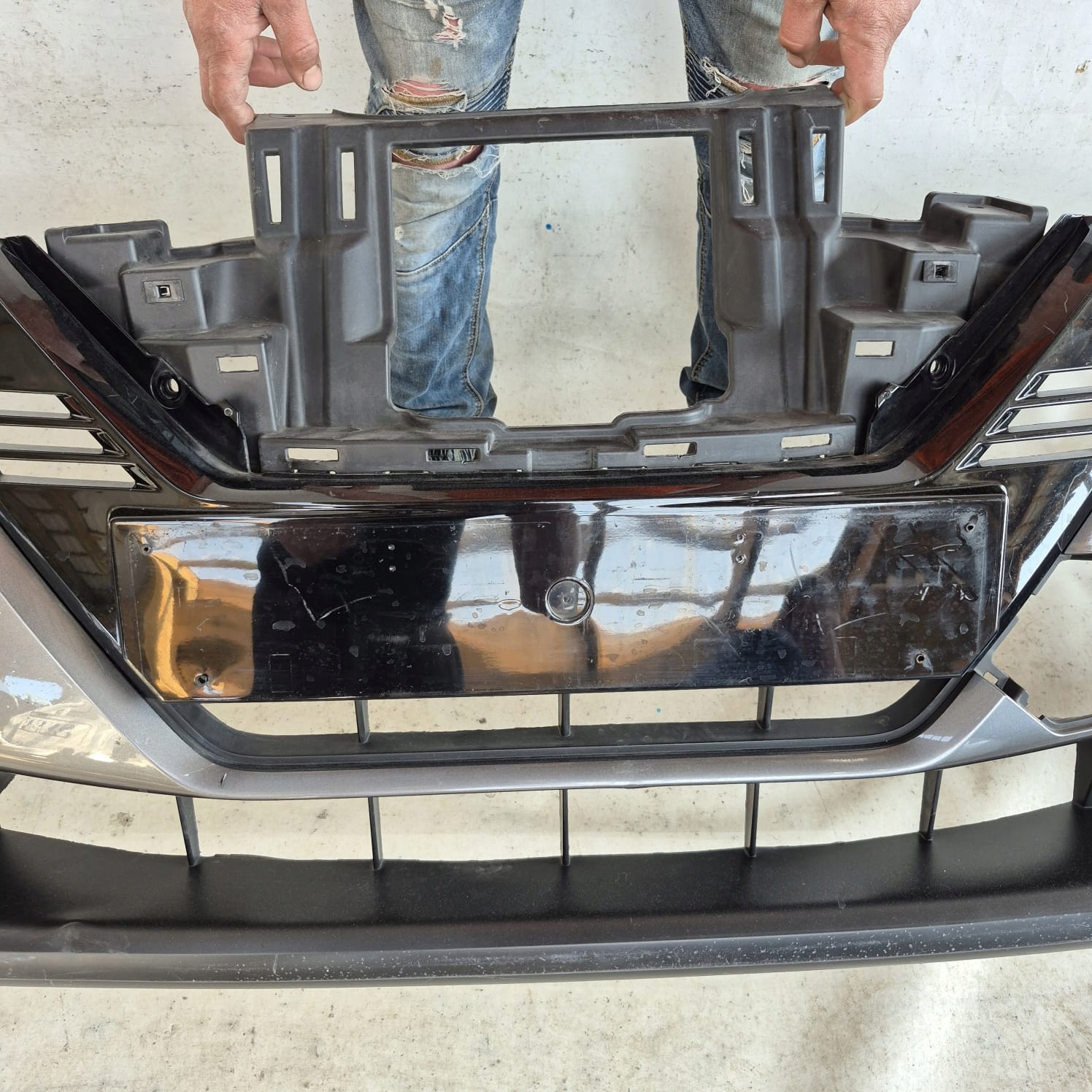 NISSAN QASHQAI II 2 LIFT 17-21 bumper front front washer