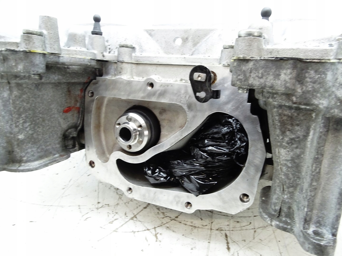 compressor; JAGUAR XFR X250 5.0 V8 9w83-6F066-AA
