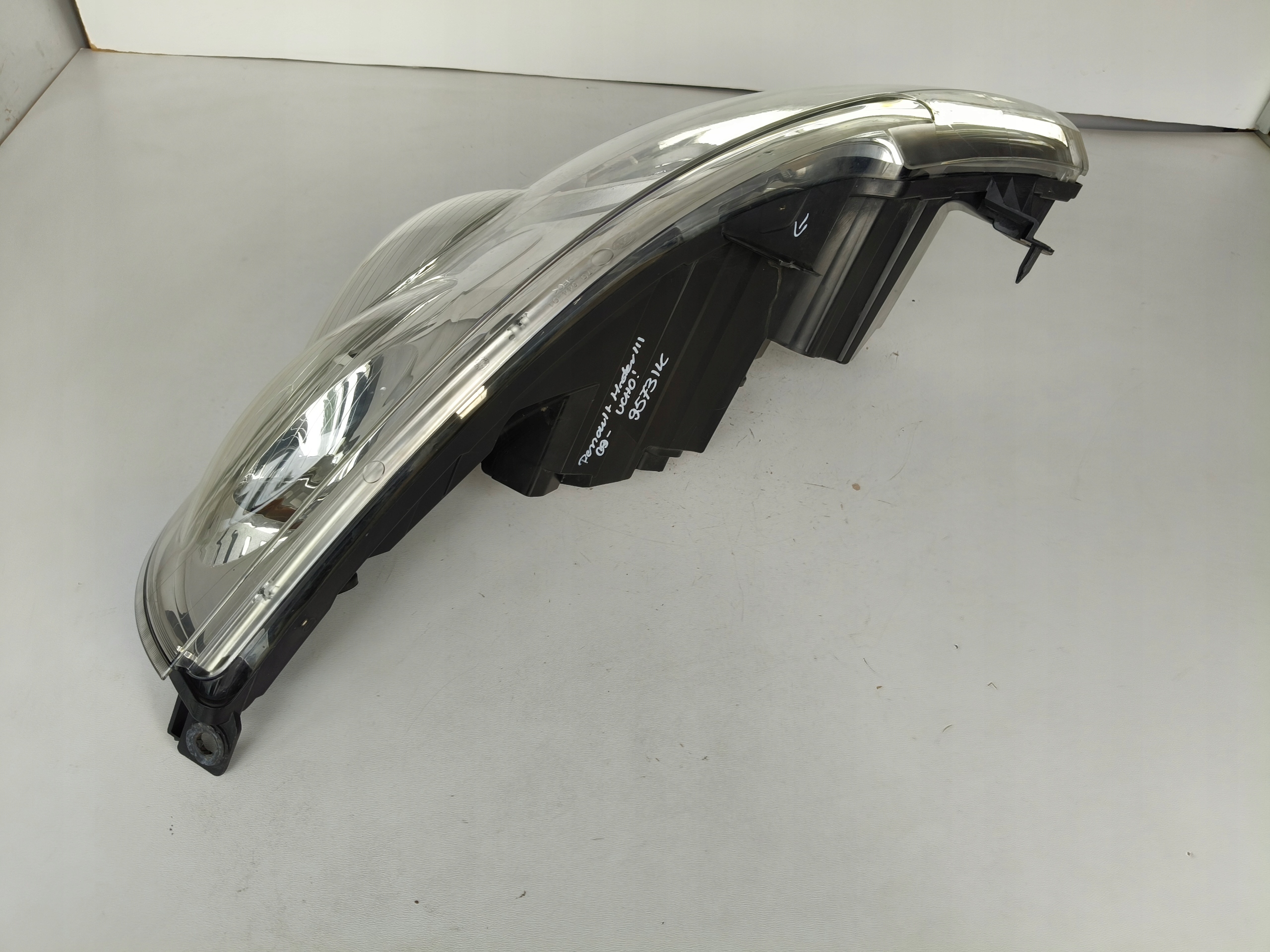 light left REFLEKTOR RENAULT MASTER III 09
