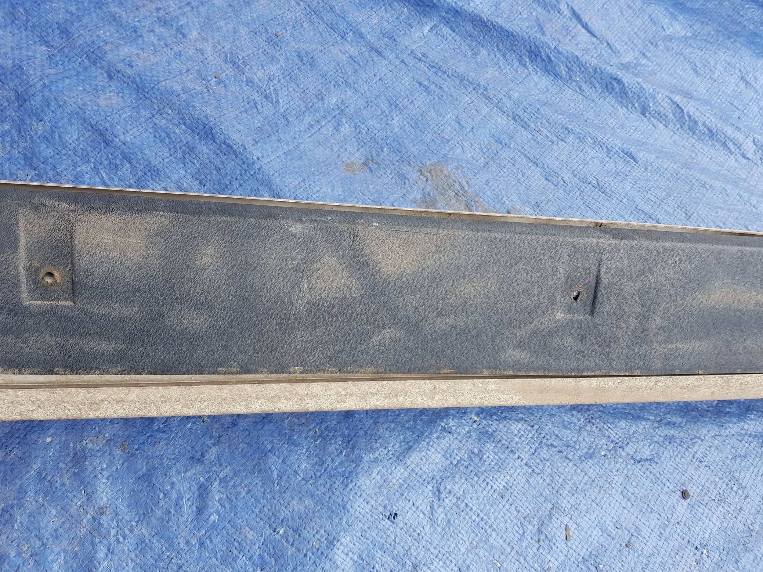 right threshold MERCEDES GL X164 cap moulding STOPIEN