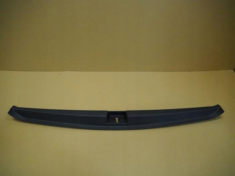 OSŁONA PROGU PASA TYLNEGO DACIA DUSTER II