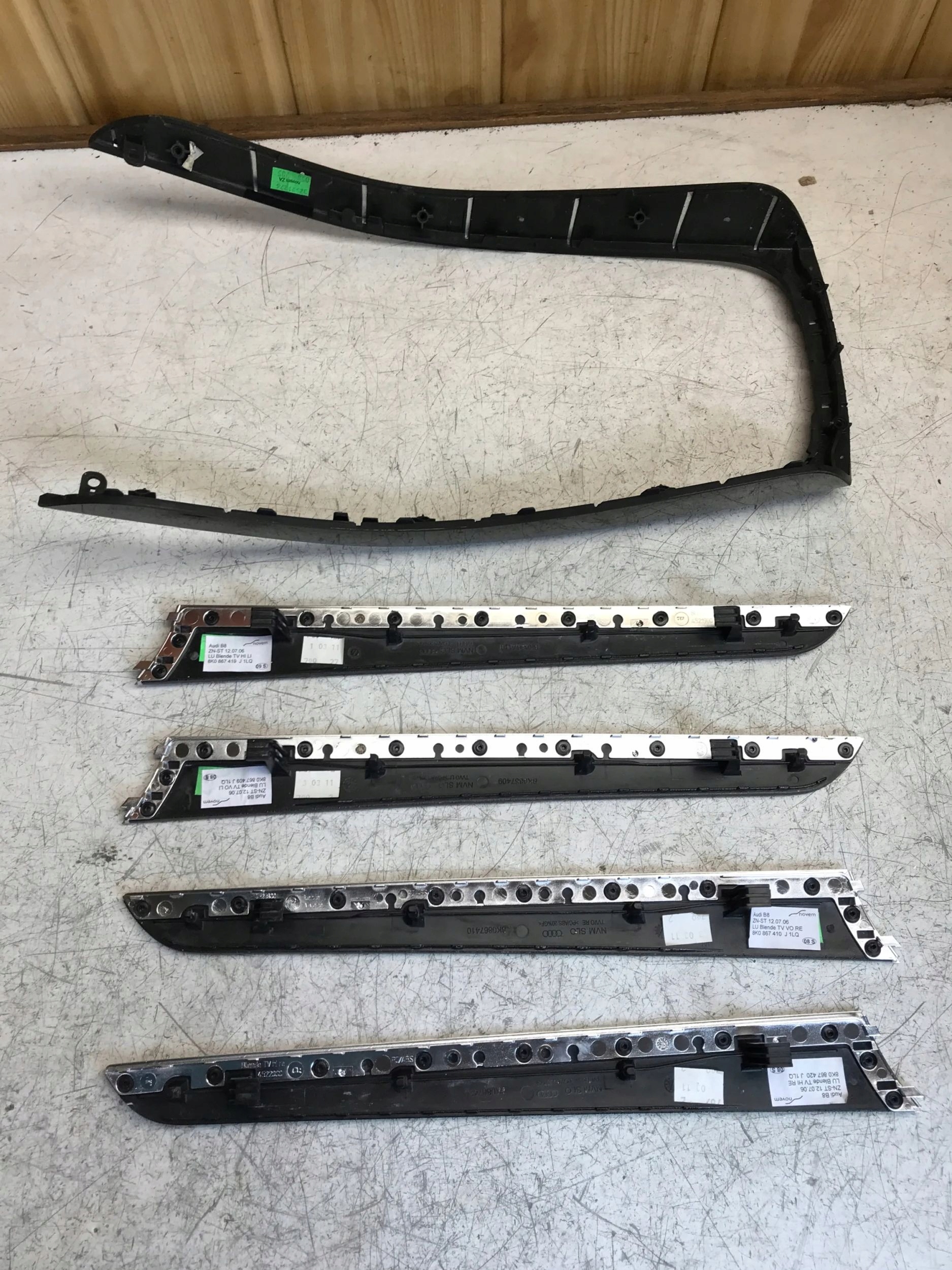 AUDI A4 B8 A5 DEKOR decorative trim BLACK PIANO