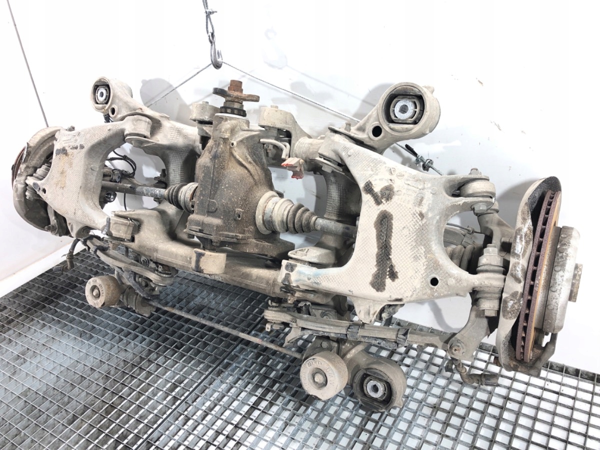 TYLNA BELKA BMW 5 F10 2.0D SEDAN 7584444 Wersja Europejska