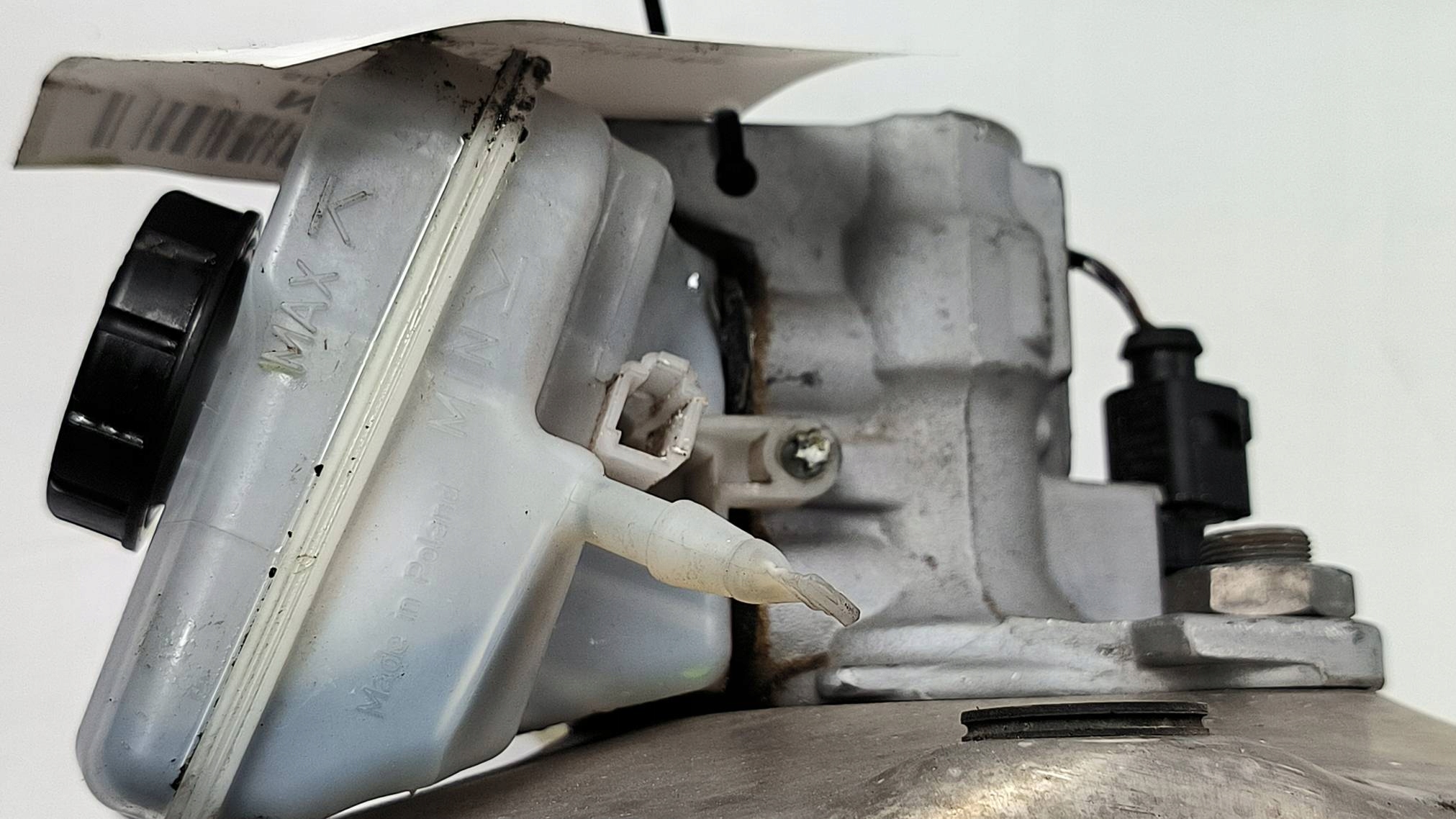 Servo bremsen 8W0612103G AUDI A4 B9 S-LINE