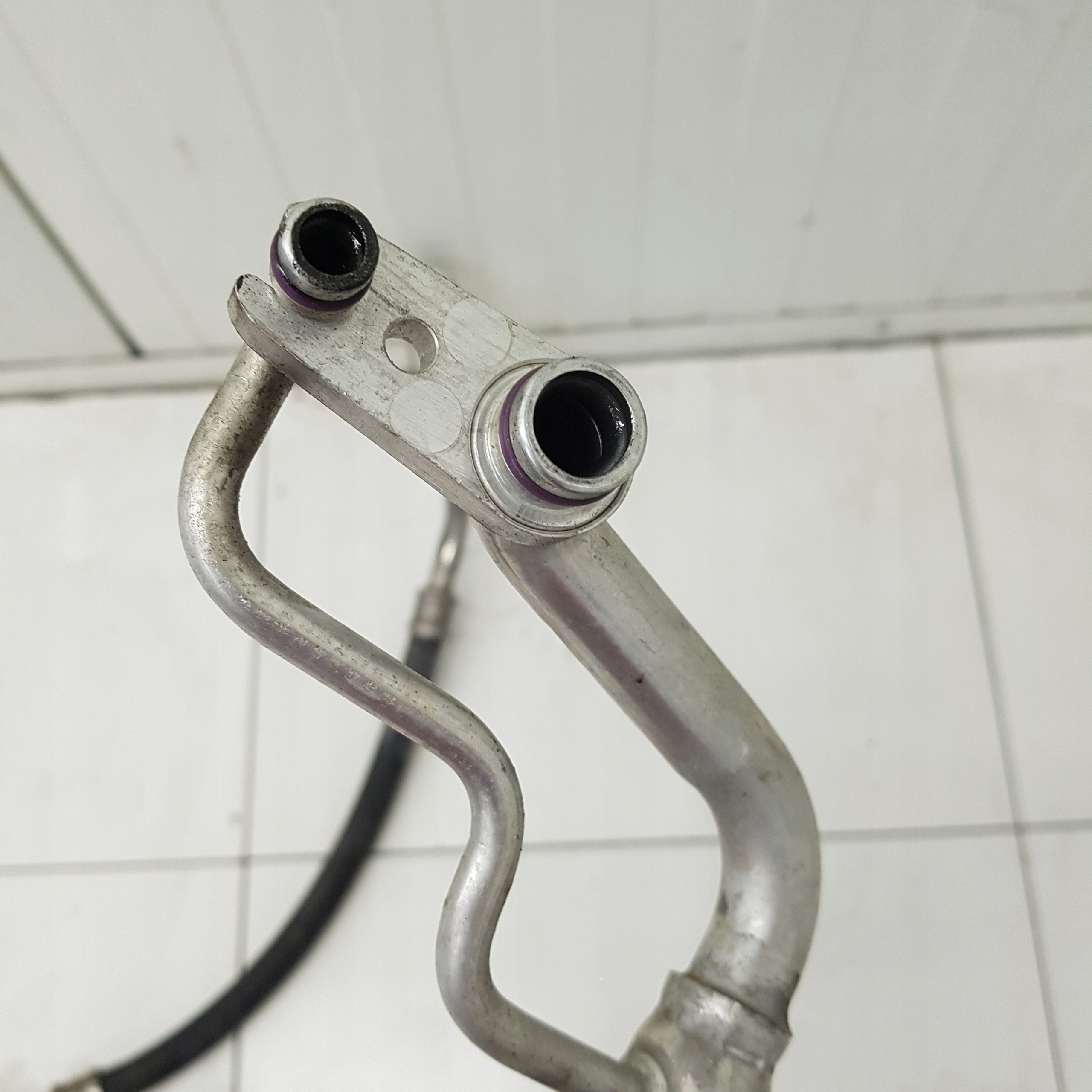 vedení klimatizaci VOLKSWAGEN PASSAT B8 1.4 B