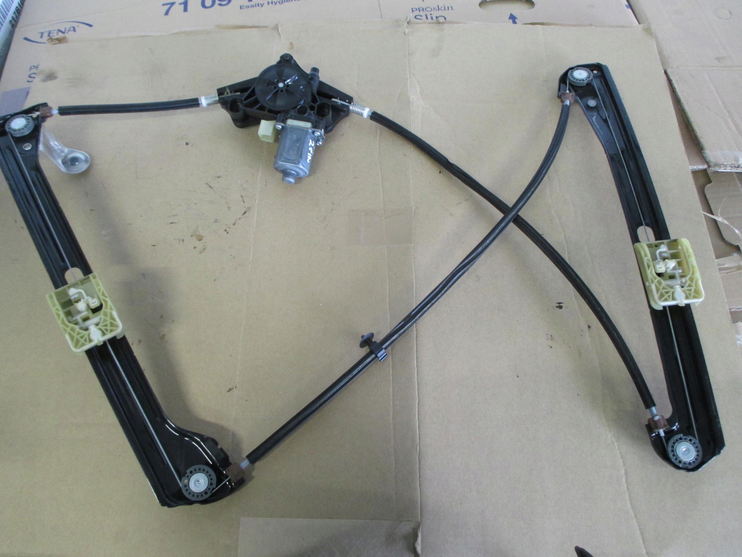 VW GOLF 7 VII 3D 2012-2020 MECHANIZM SZYBY PRAWY