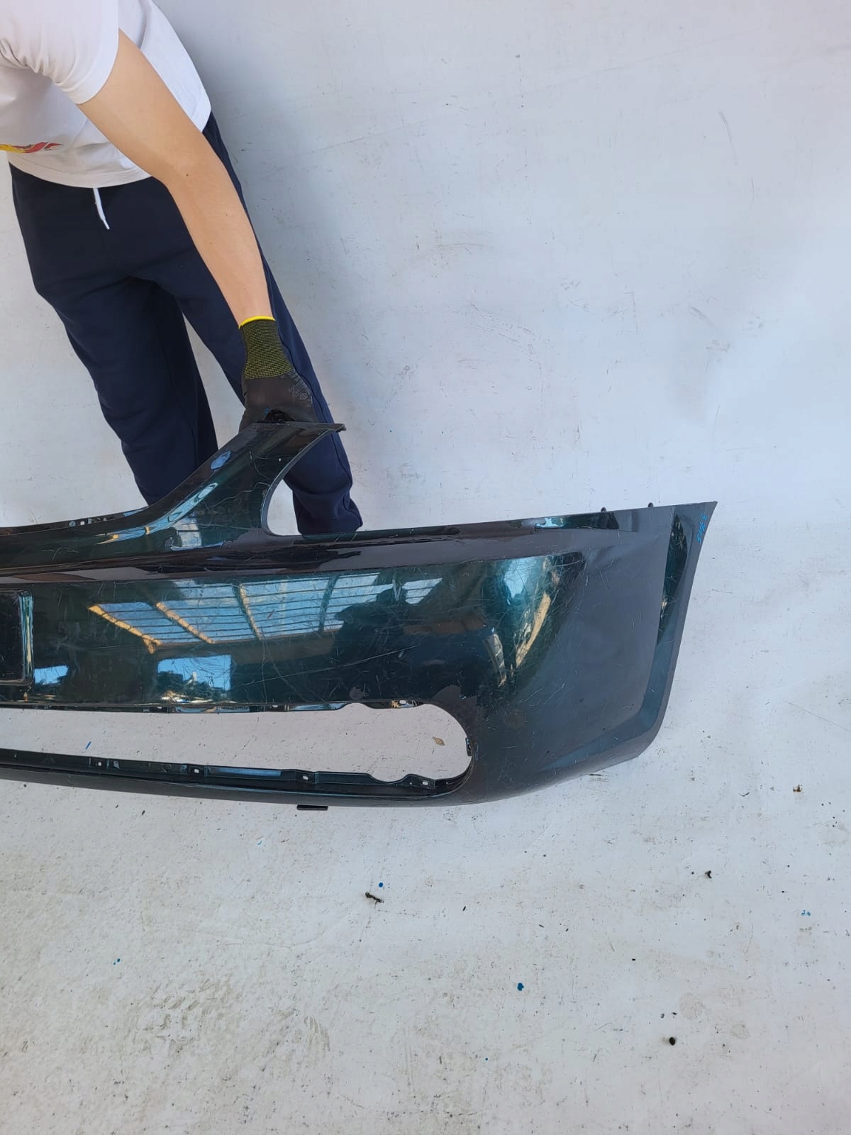 KIA CARENS II 02-06 bumper front front 0K2FA50031