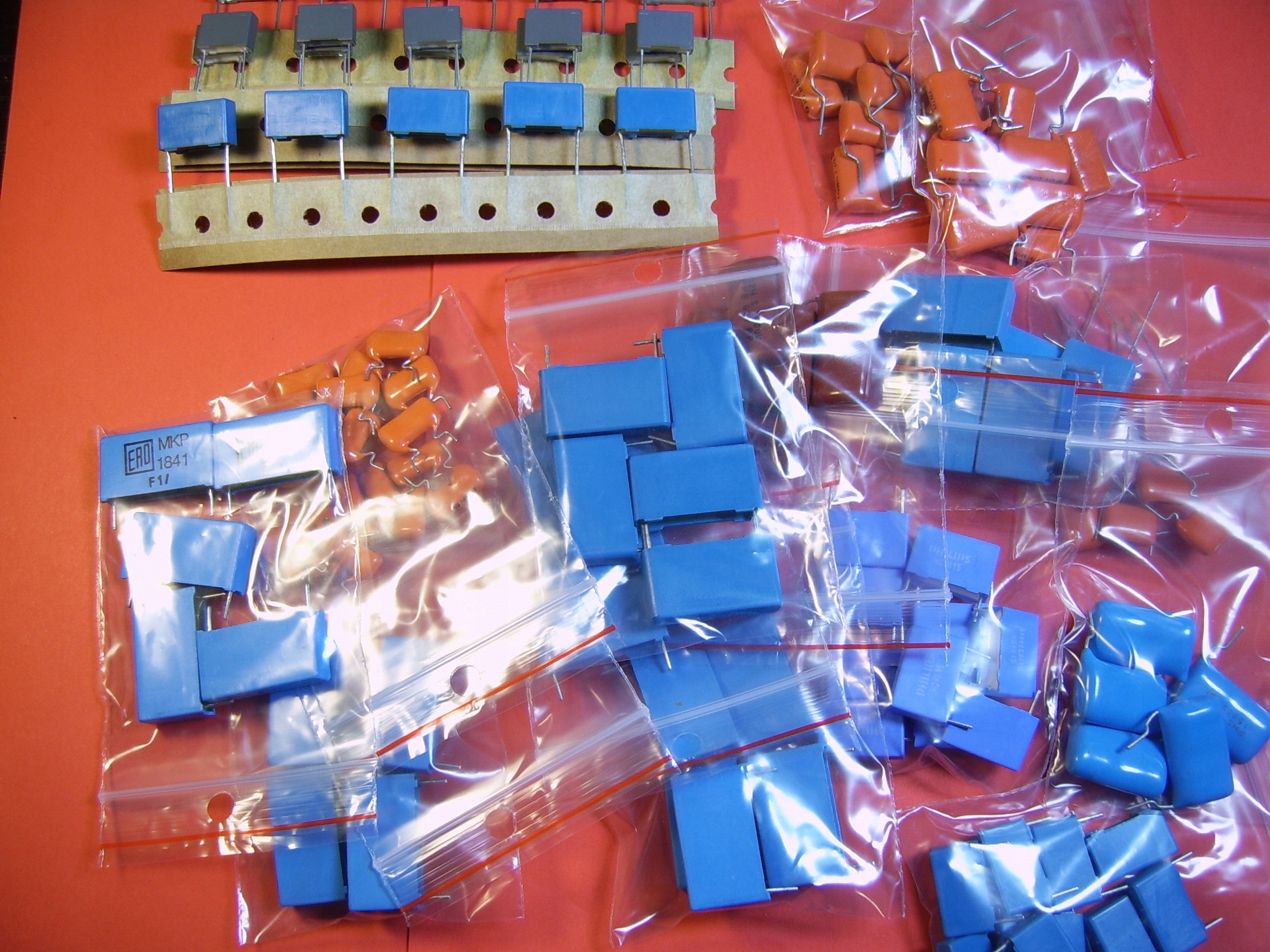 [150szt] Zestaw Kondensatorów Mkt Hv 630V-2500V