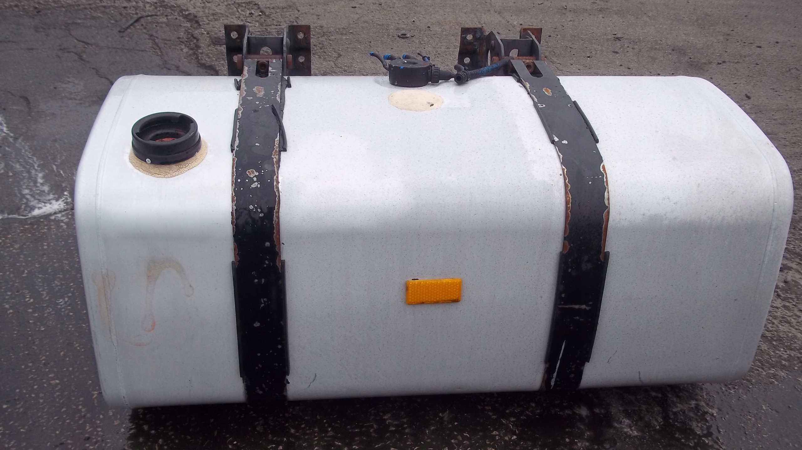 20504489 - Топливный бак RENAULT DXI VOLVO FH 121x67x57