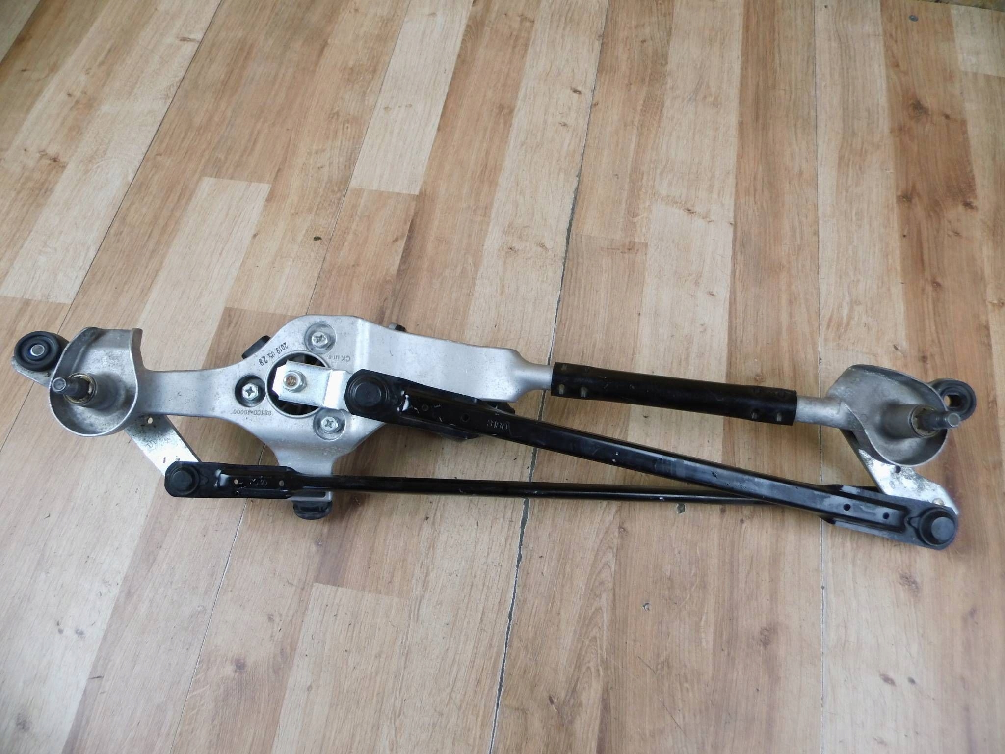 KIA Stinger 18+ mini motor wiper mechanism front 98100J5000 98120J5000