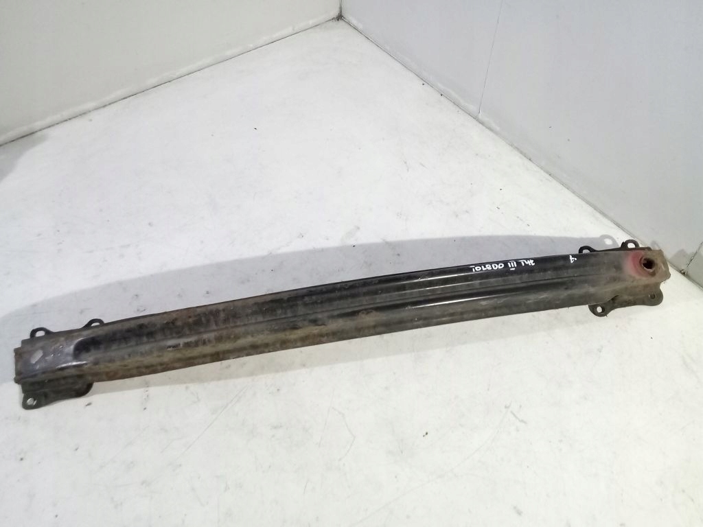 Seat Toledo III sider below bumper rear part