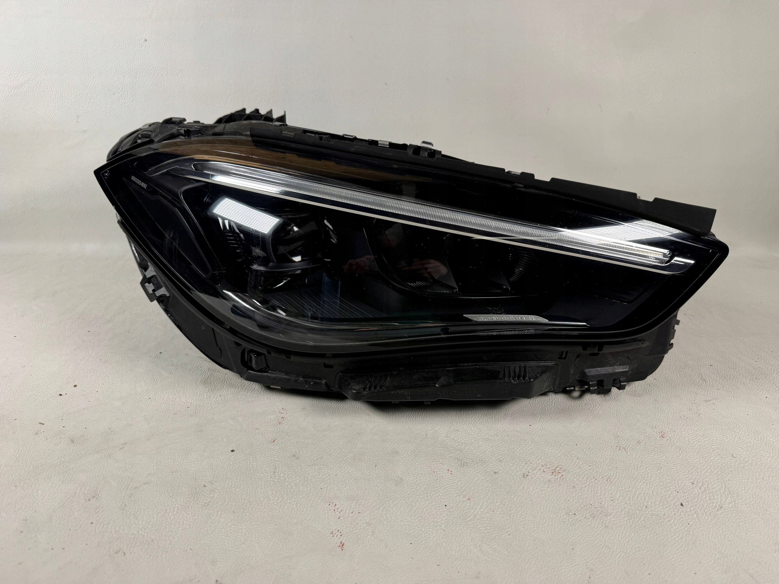 Mercedes CLE A236 light right front front