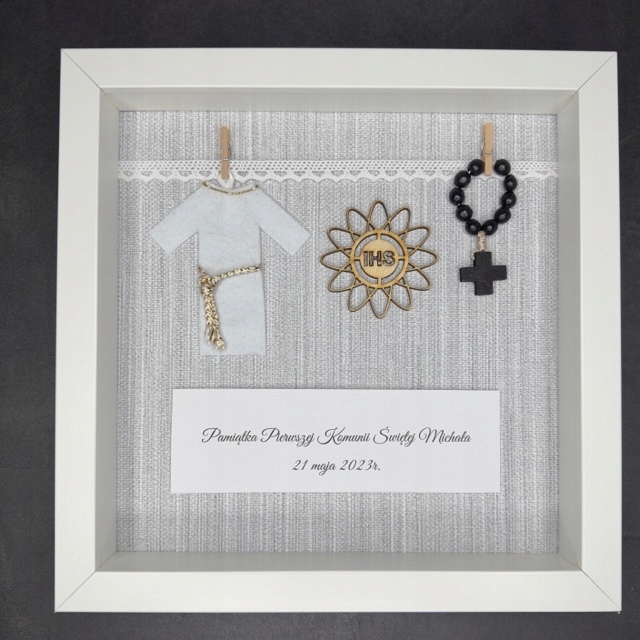 Rámeček personalizovaný Suvenýr a svaté přijímání pro chlapce dřevěný Ihs