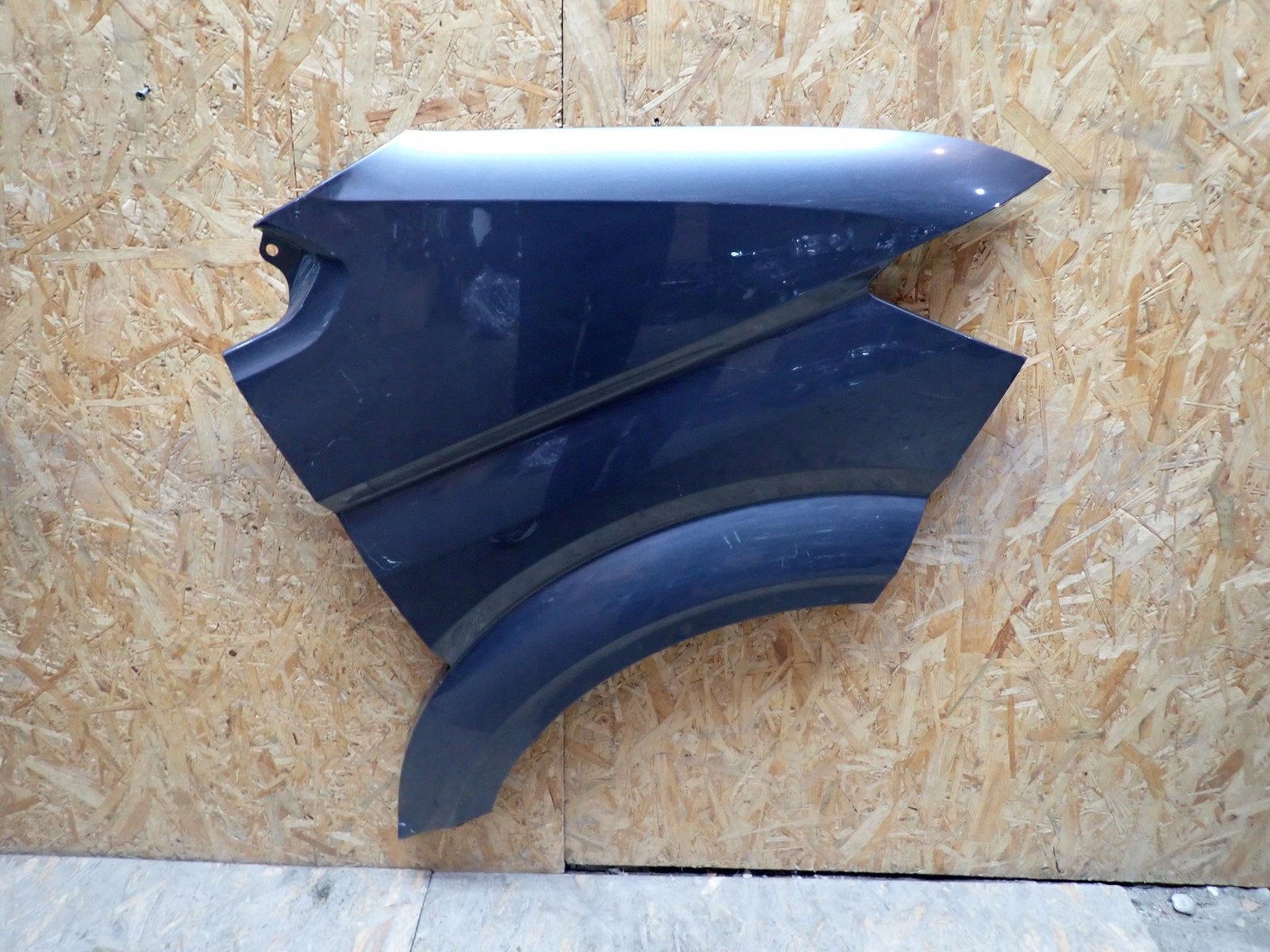 fender right front front VW CRAFTER II 7C MAN TGE 2016- 7C0821106B