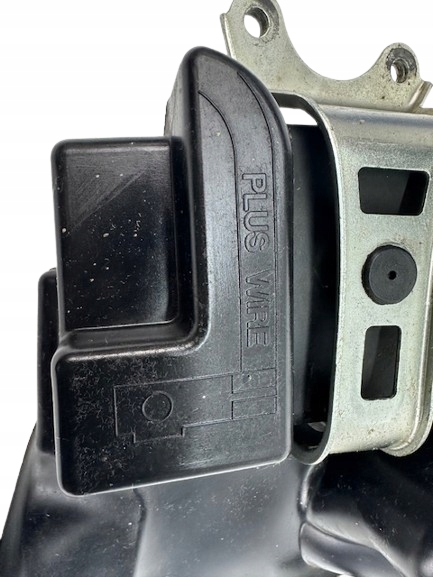 Mocowanie akumulatora , fartuch Yamaha Raptor YFM 700 1S3-82129-00-00 , 1S3 Jakość części (zgodnie z GVO) O - oryginał z logo producenta pojazdu (OE)