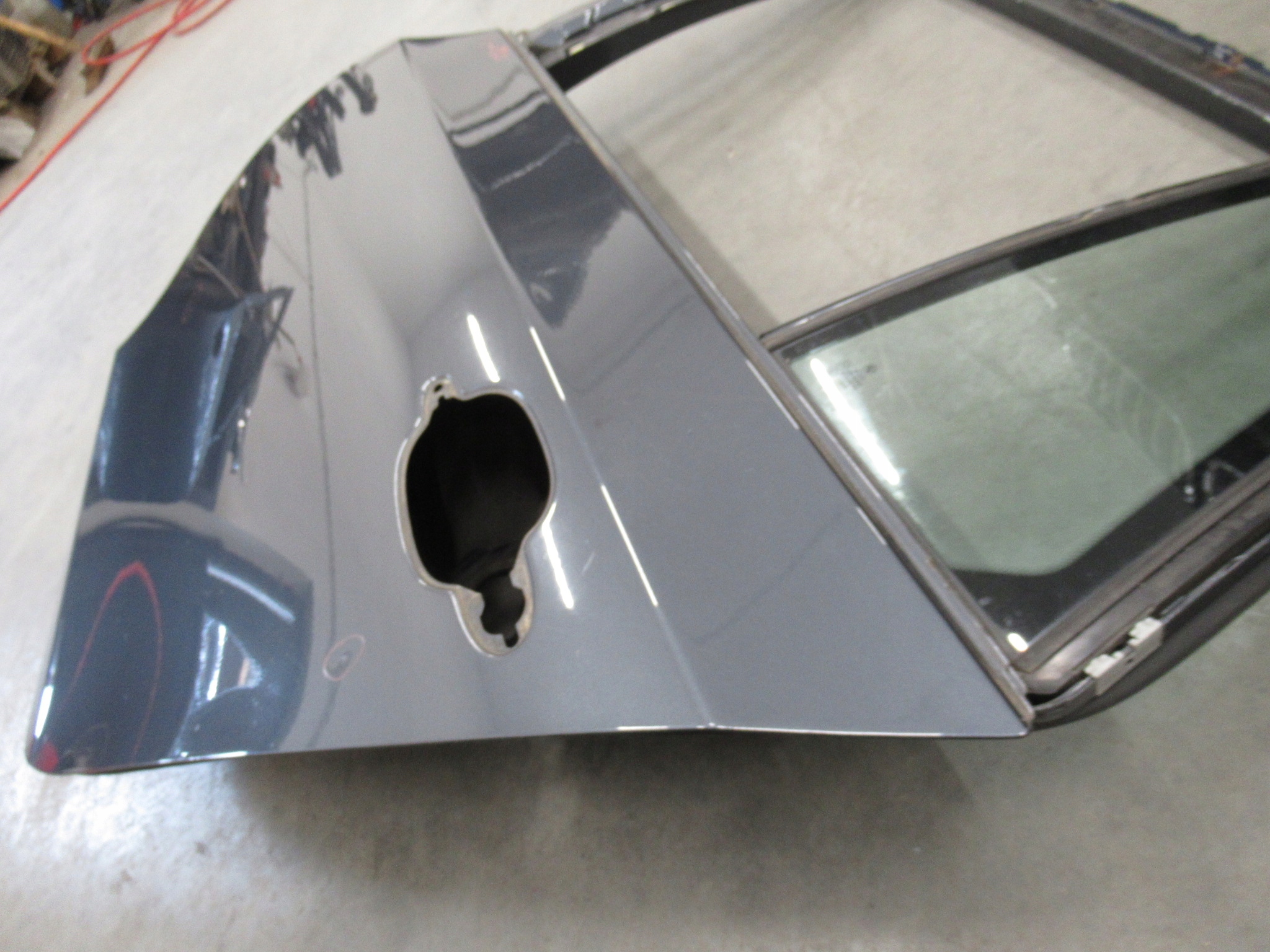 Tür hinten links links heck BMW e61 KOMBI Platin Grau A68