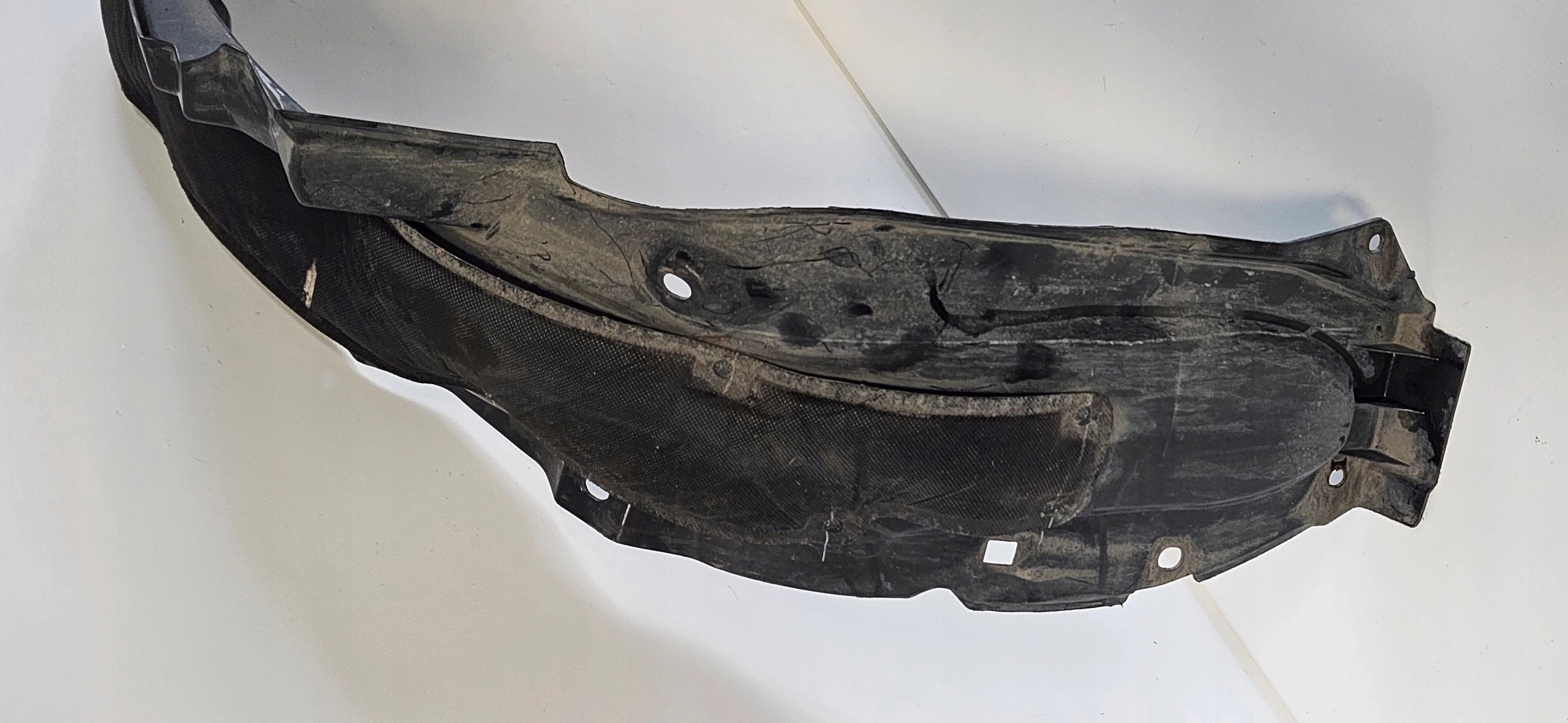 mudguard front left HONDA CRV V 2018- original