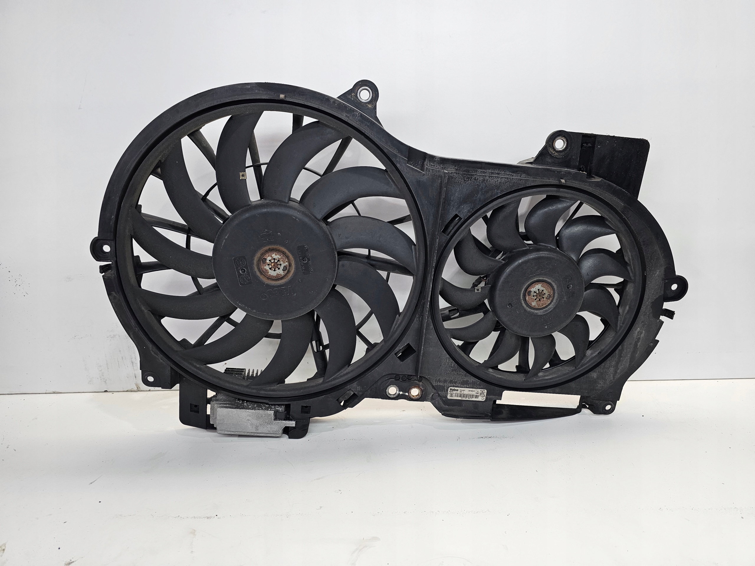 LÜFTER LÜFTER AUDI A6 C6 2.4 3.2 FSI 4F0121003A