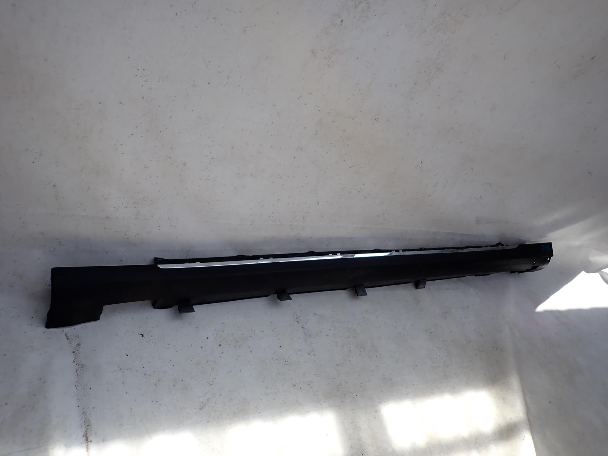 TESLA MODEL S 12-21 threshold left moulding threshold left