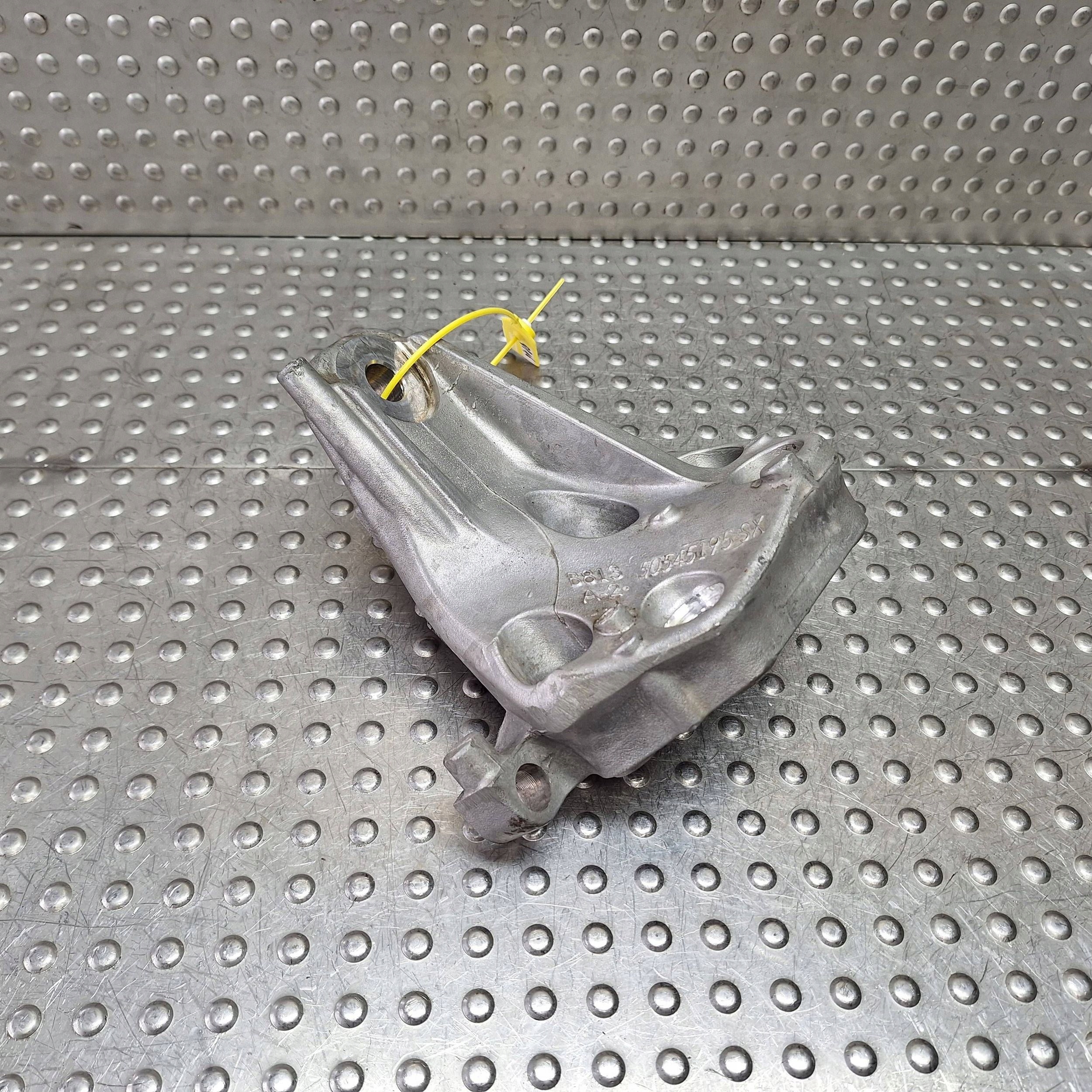 holder engine mount gearboxes left 50545195SX ALFA ROMEO STELVIO GIULIA 2.0