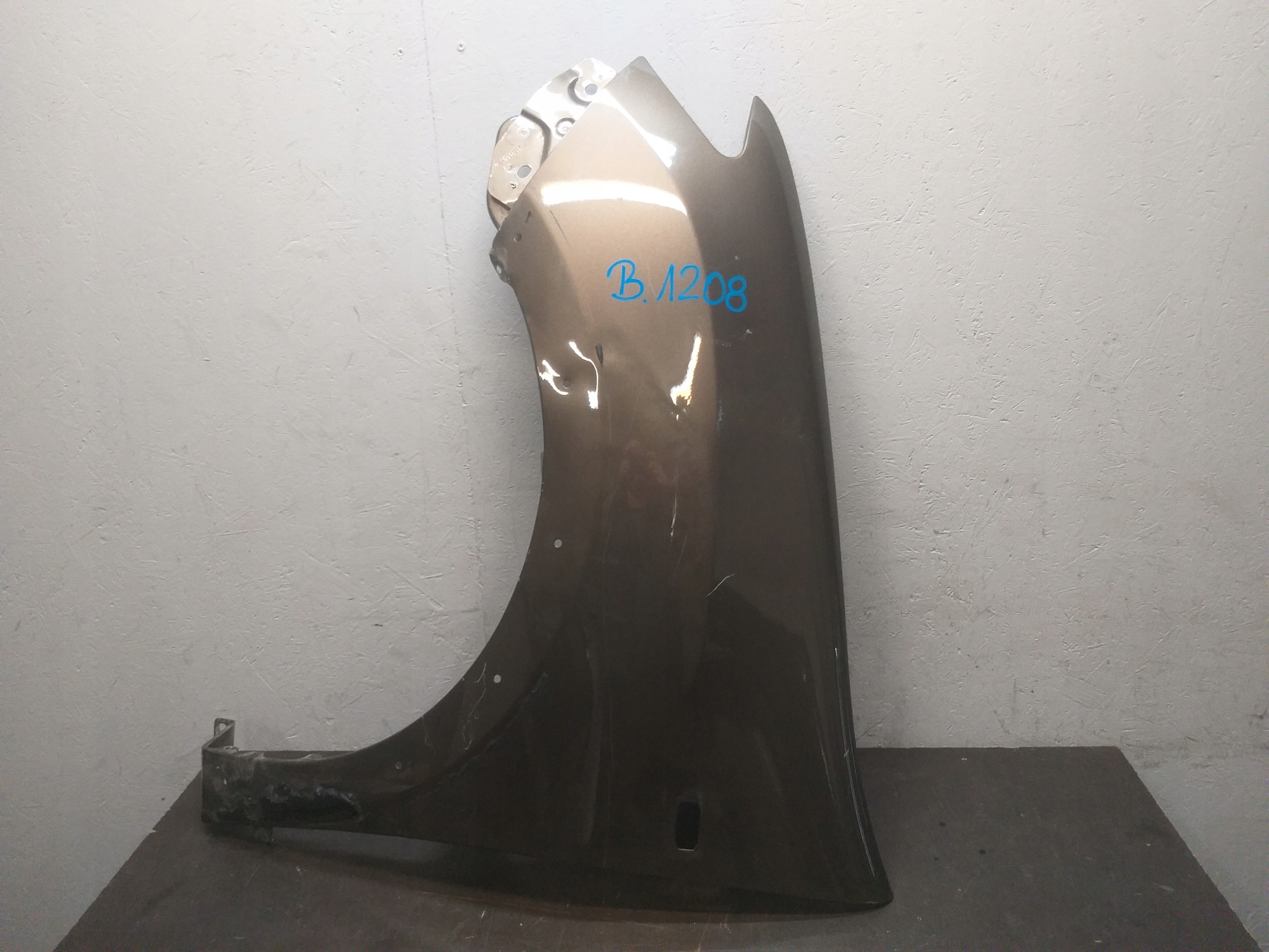 FENDER FRONT LEFT DACIA SANDERO II 2 STEPWAY