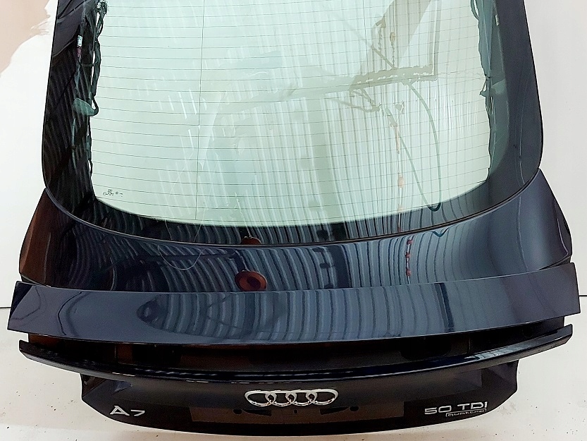 Audi a7 Klapa tył przebieg 37km 2016r LX5R Typ samochodu Samochody osobowe