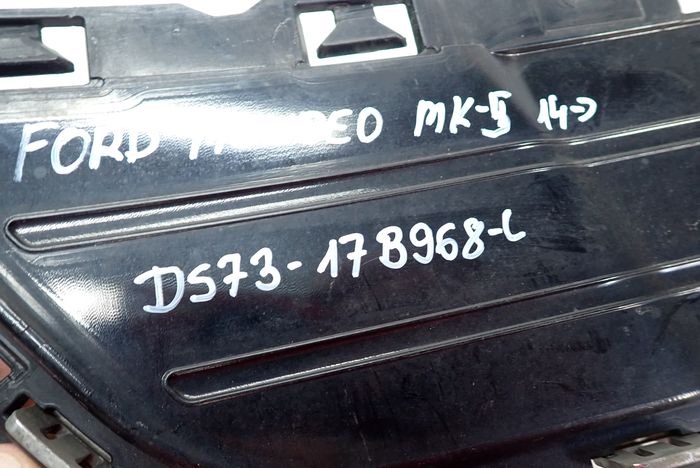 FORD MONDEO MK5 V 14- grid central front DS73-17B968-L
