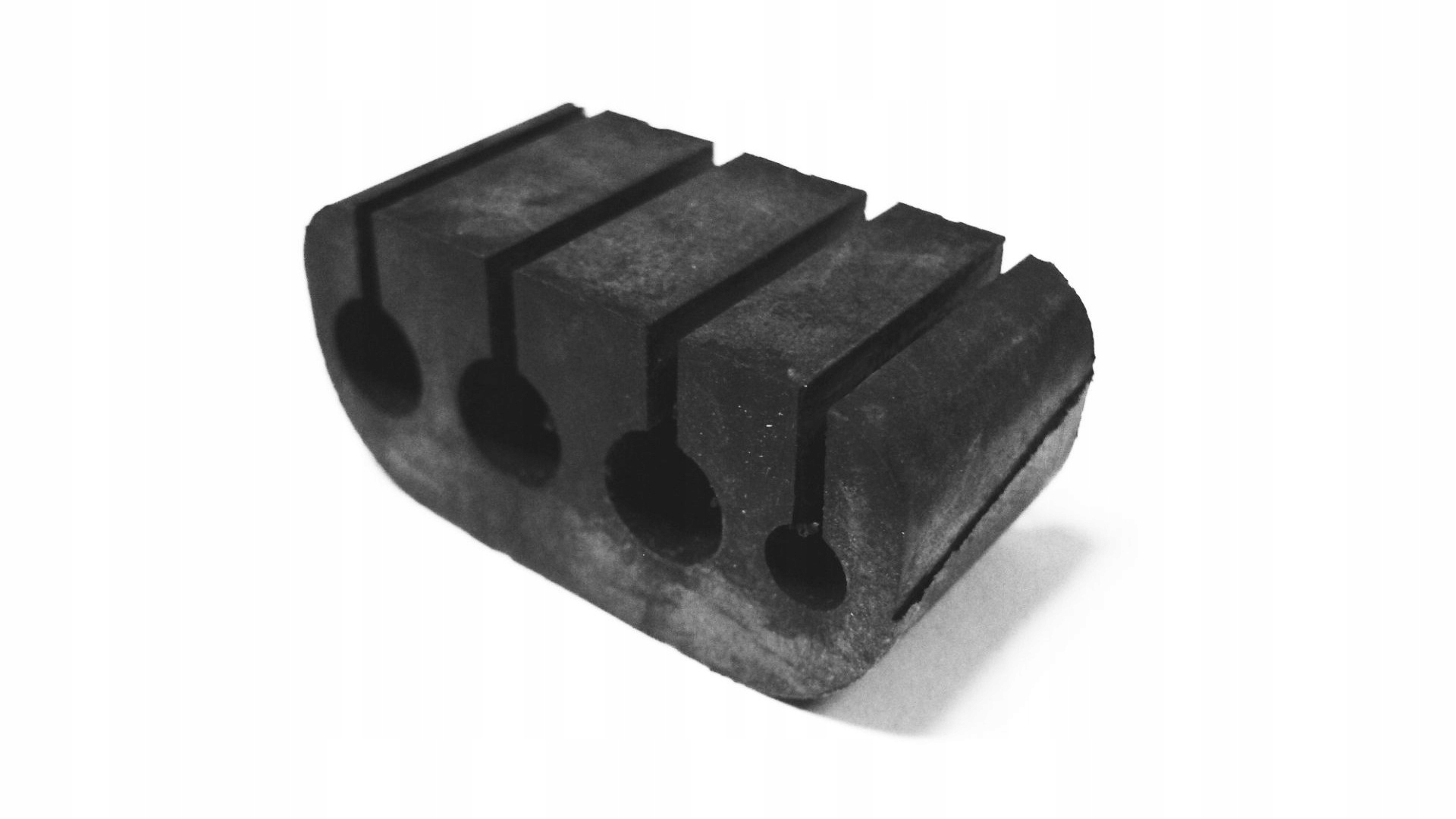 GUMA PRZEWODÓW HAMULCOWYCH MERCEDES W108 - W113 4P