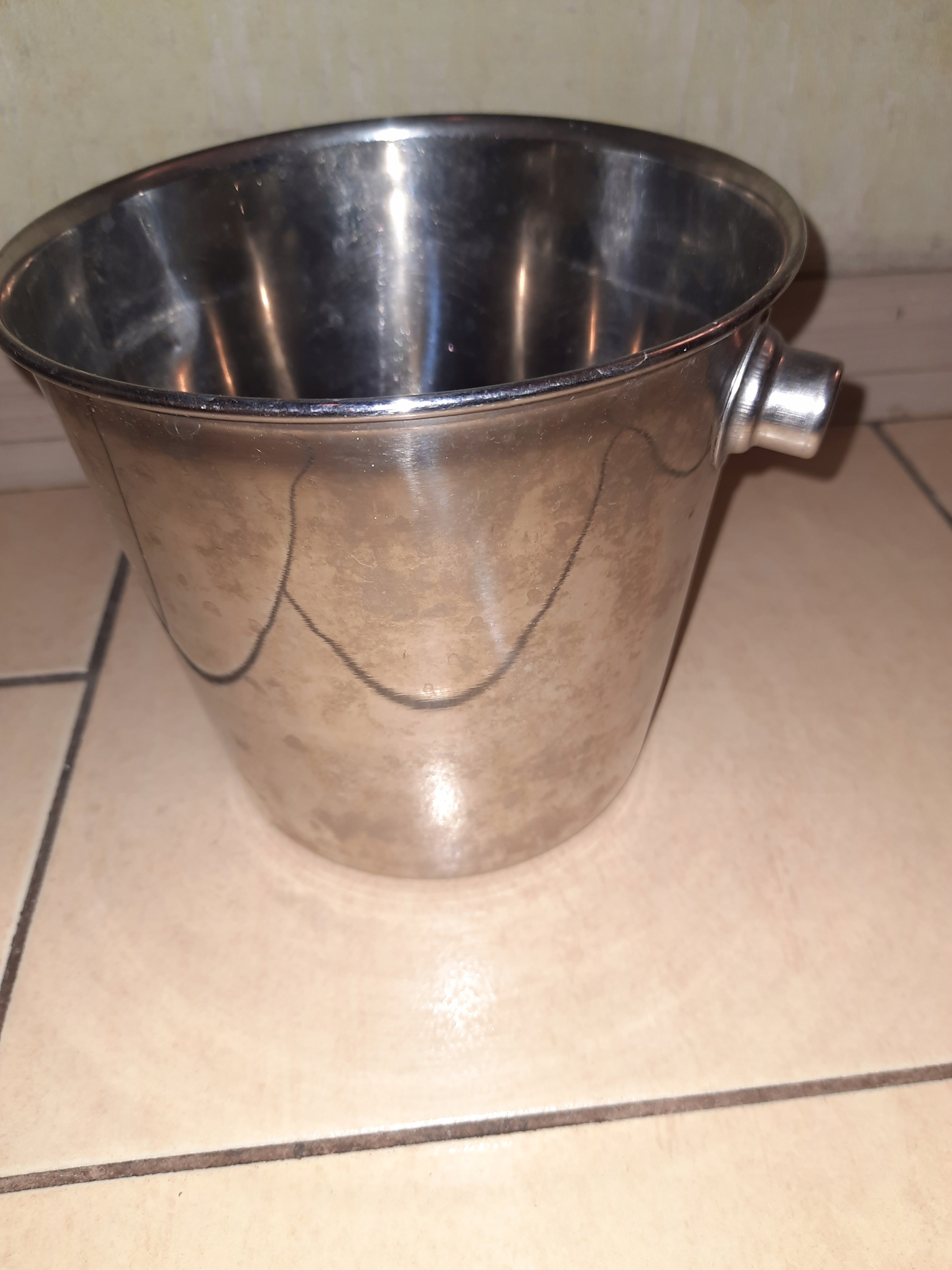 pojemnik wiaderko do kostek lodu