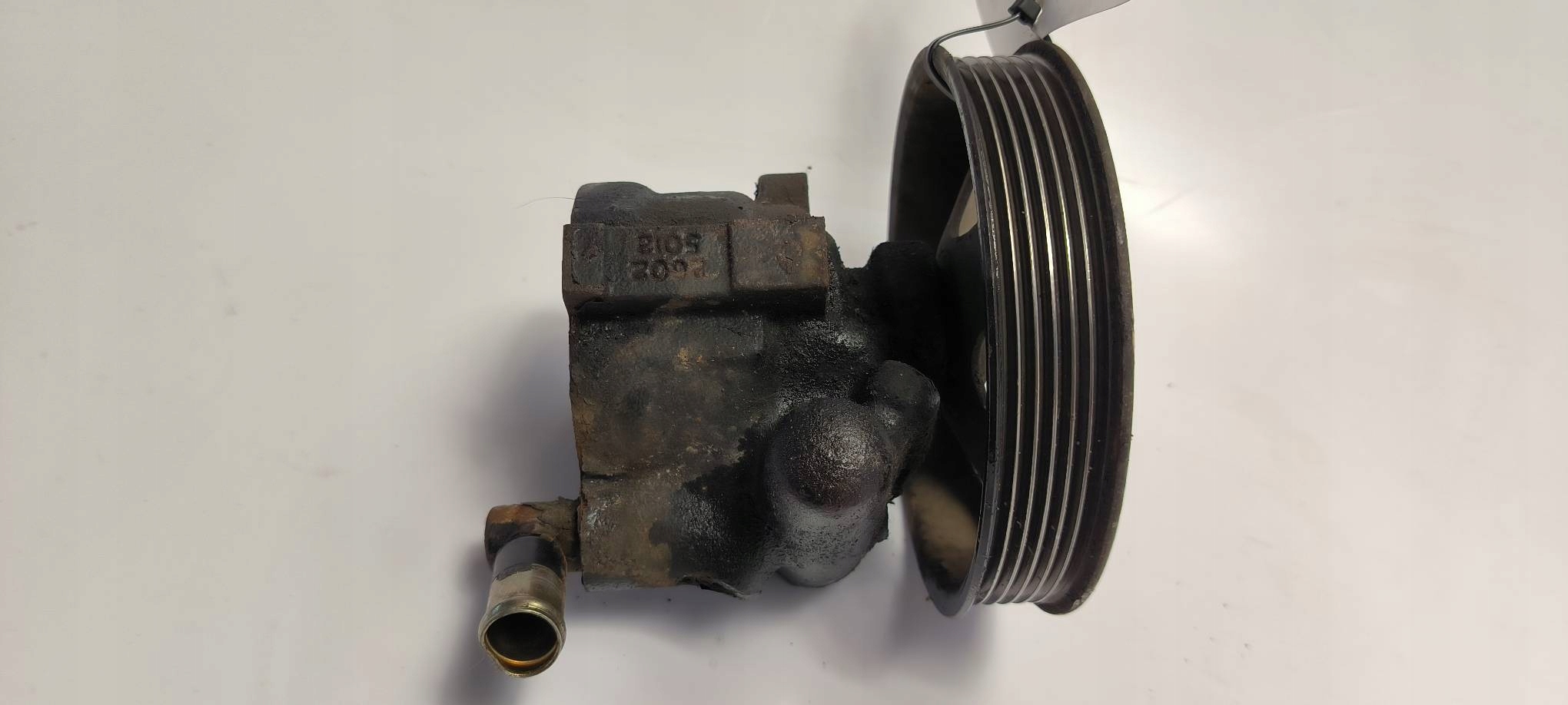 servo pump 26025012 OPEL CORSA B