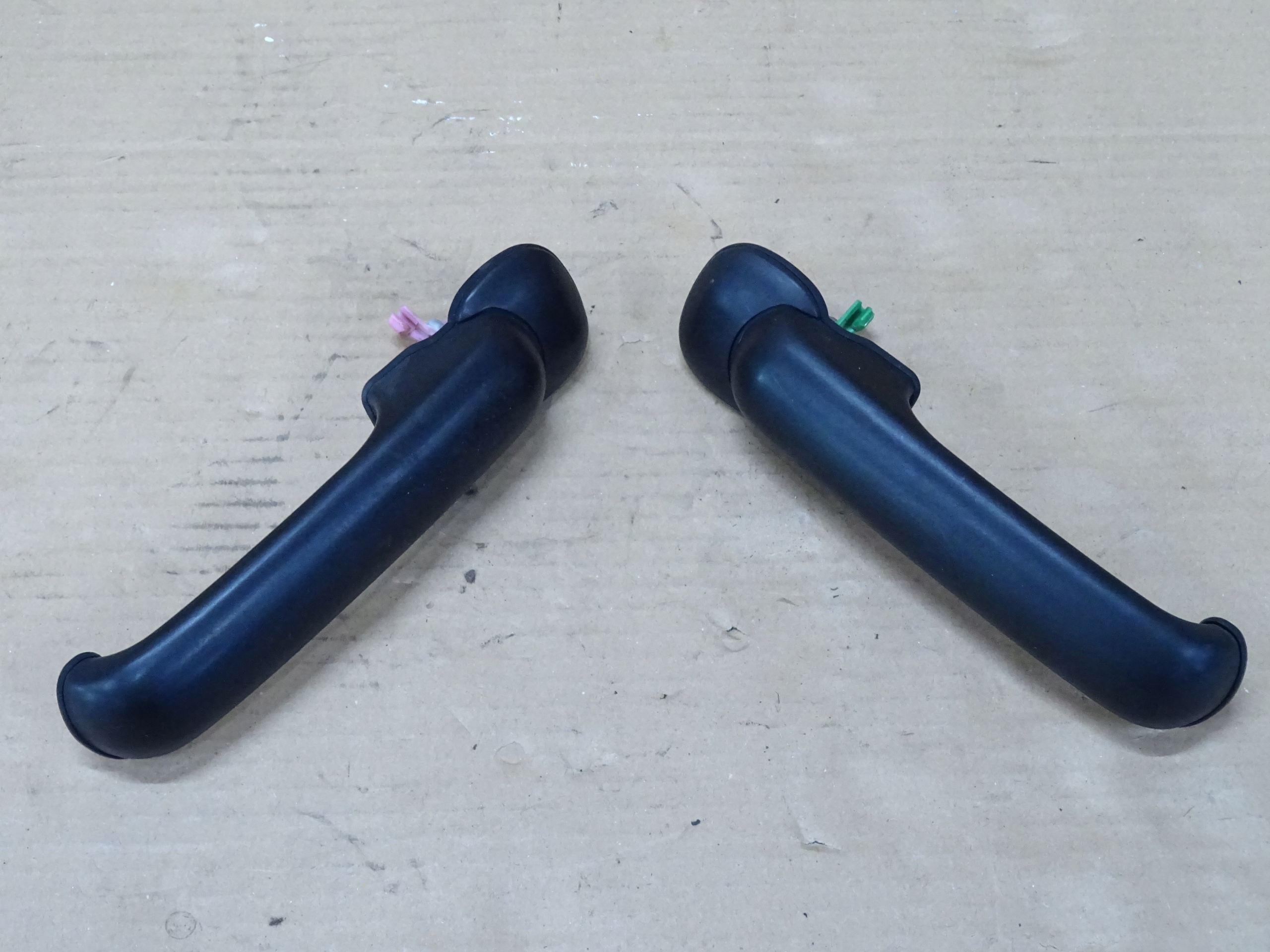 TERRANO MAVERICK KLAMKA DRZWI ZEWNĘTRZNA PRAWY PRZÓD