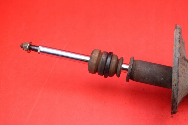 shock absorber left front TOYOTA PREVIA 2 II 2.0 D-4D 114 KM 05-06