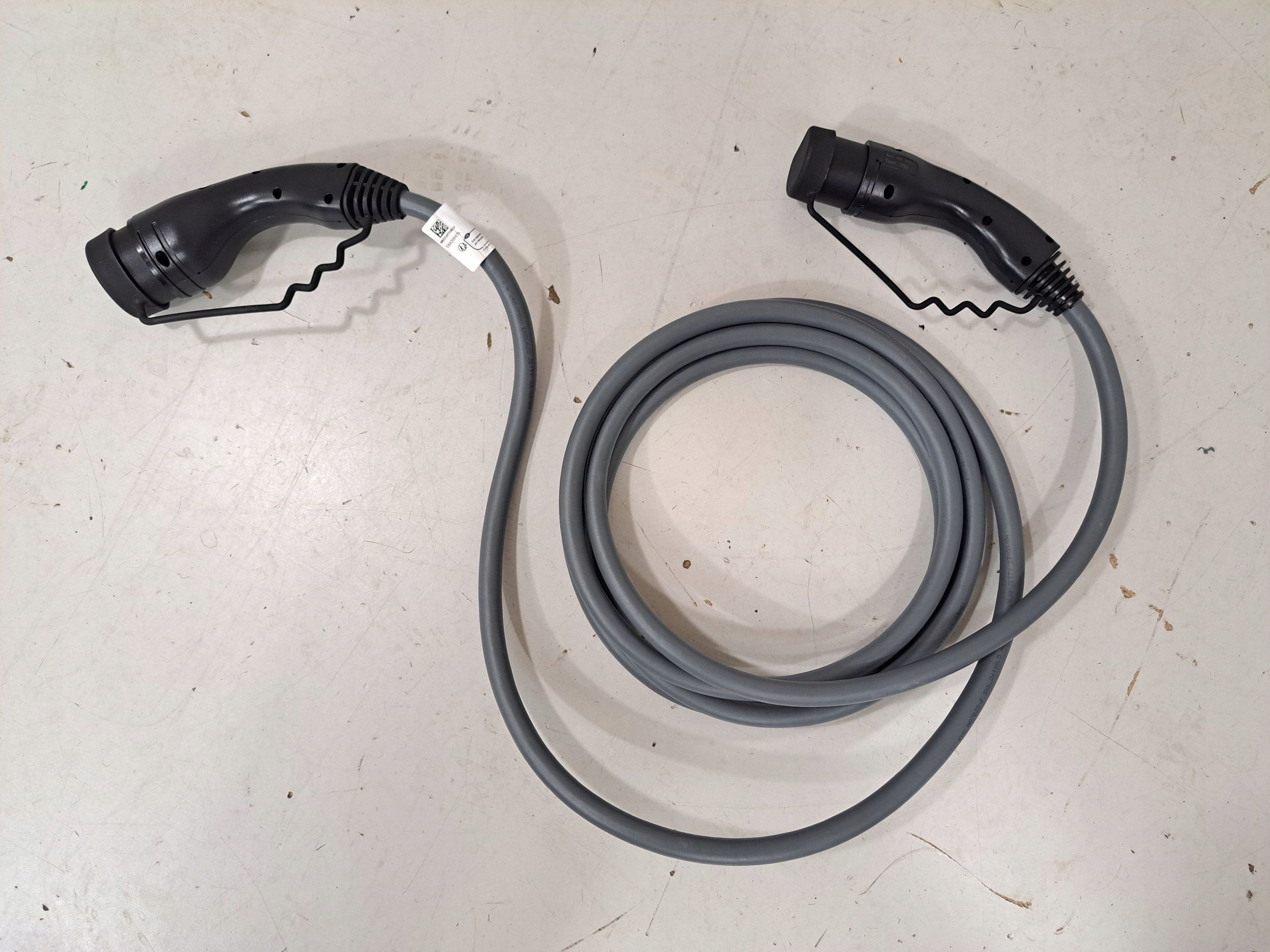 BMW патрубок Погрузчики 8490521