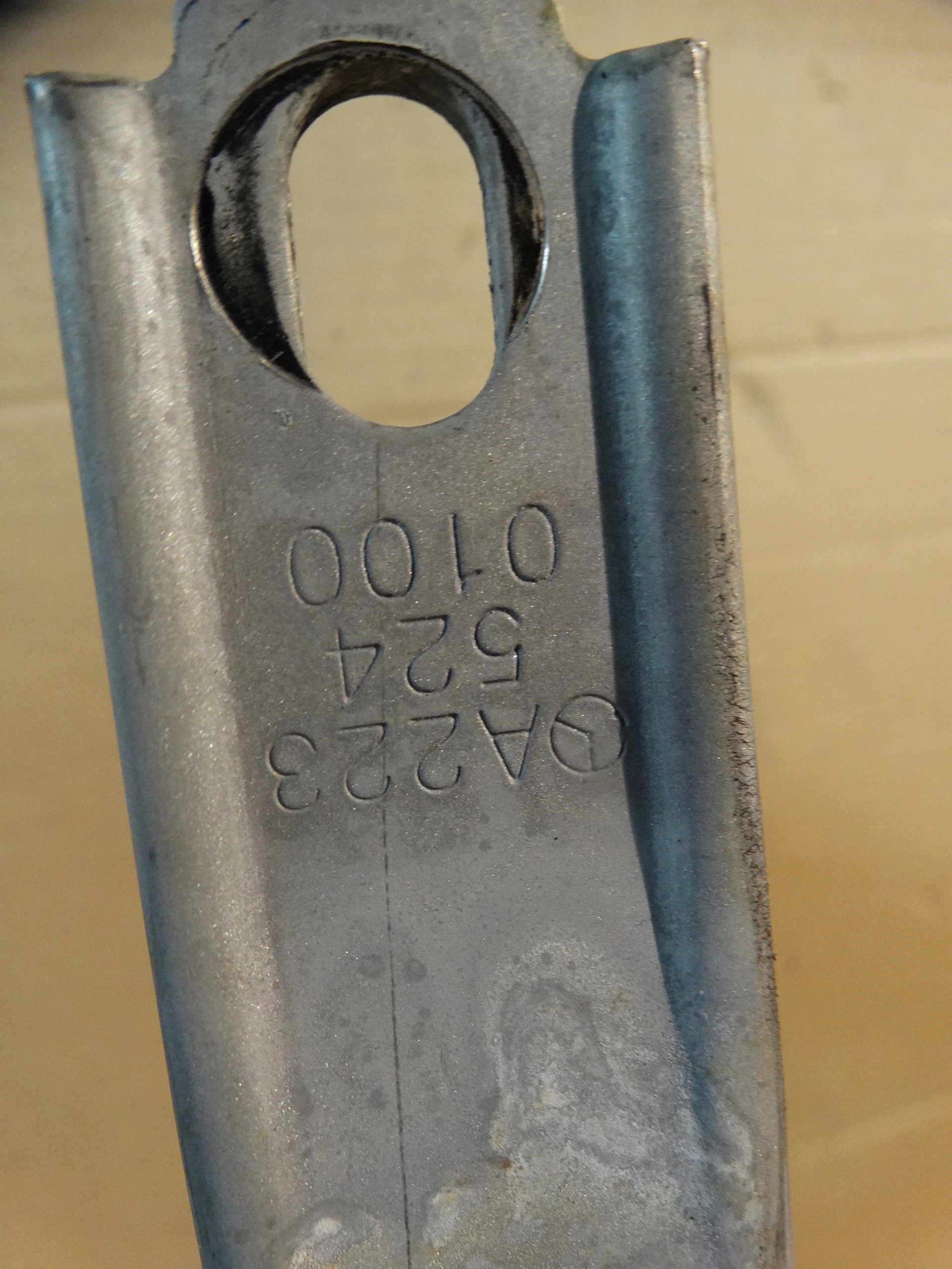 IDEALNA brace rear left MERCEDES W223 1