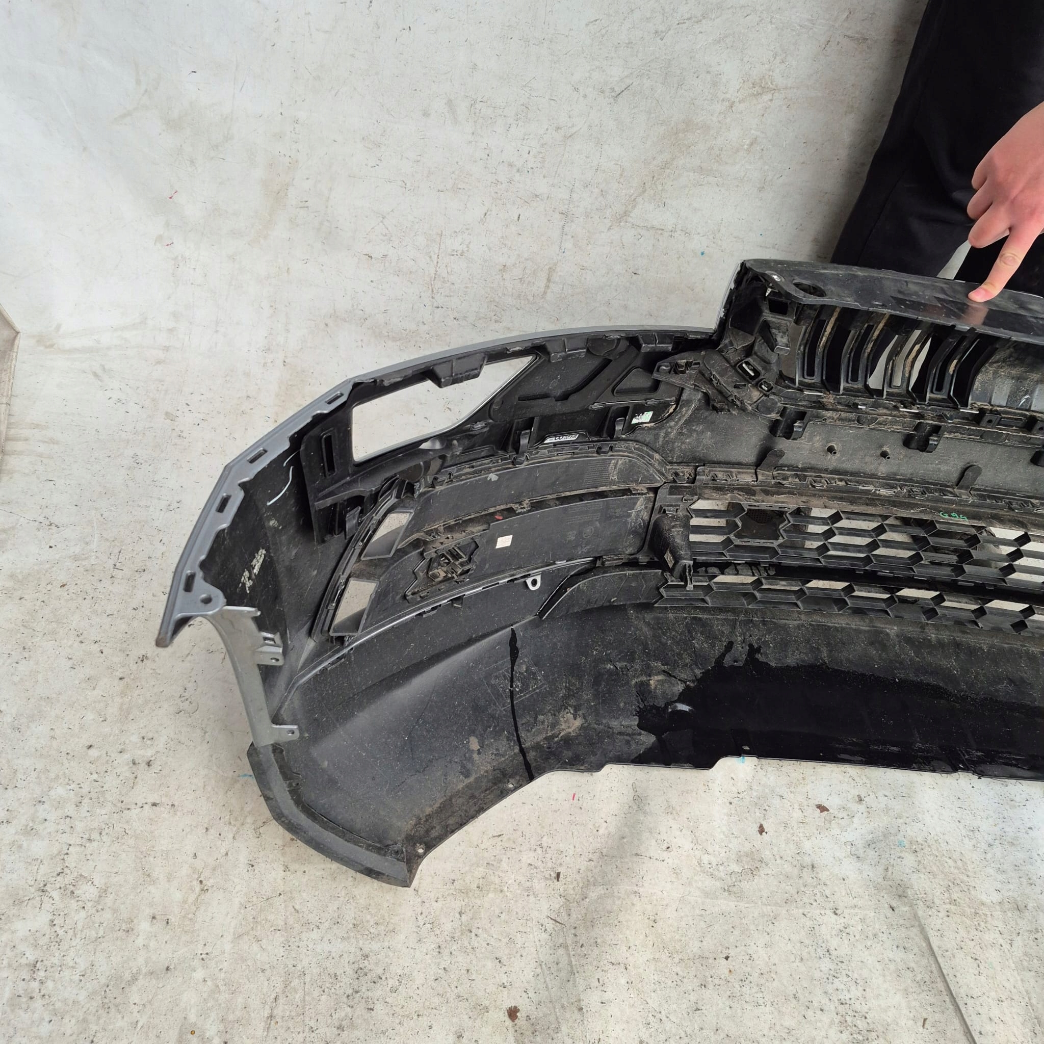 SKODA KAROQ 57A 17- bumper front front PDC 57A807221