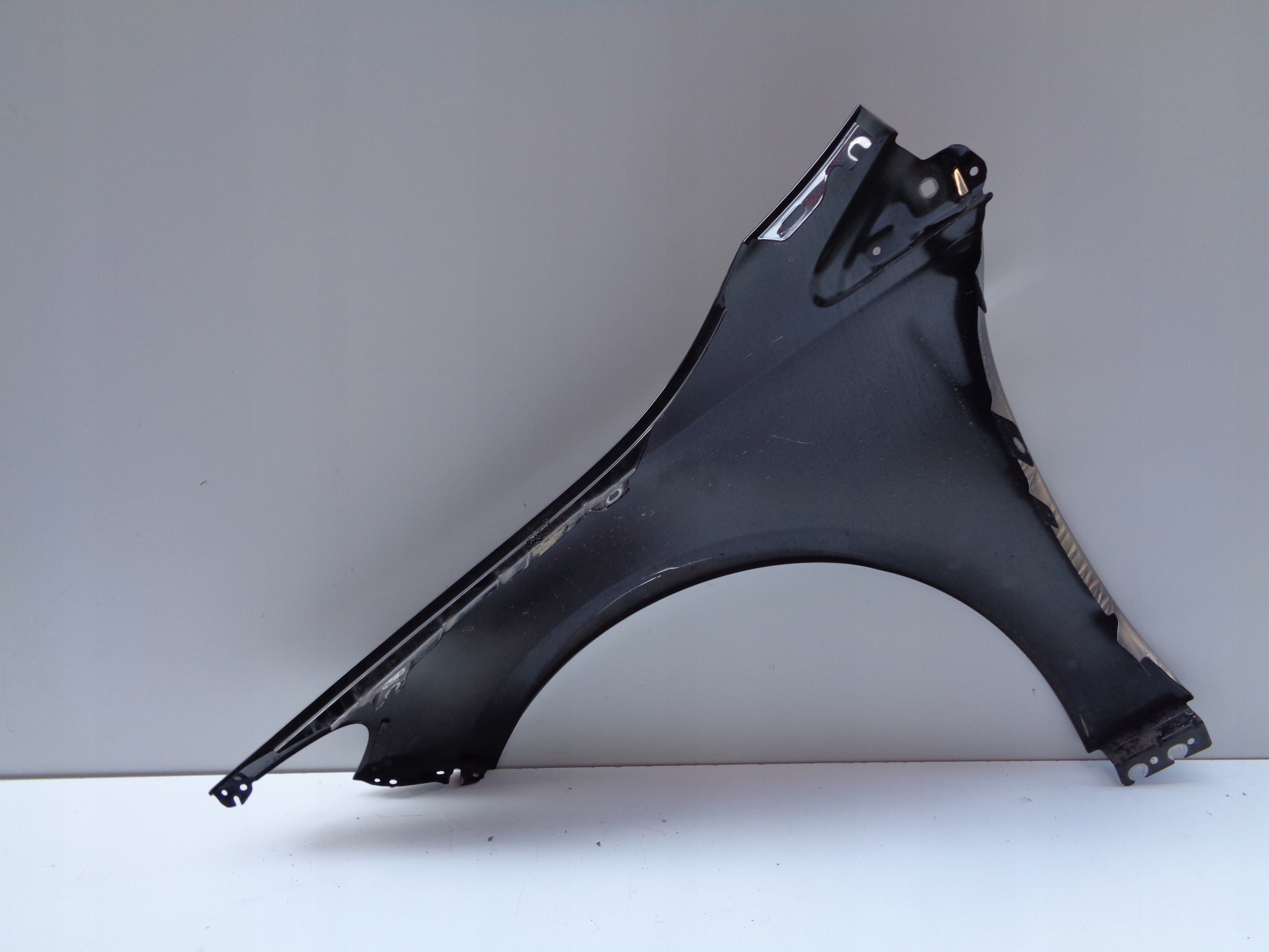 fender right front MERCEDES B-KLASA W247 18- NR 46219