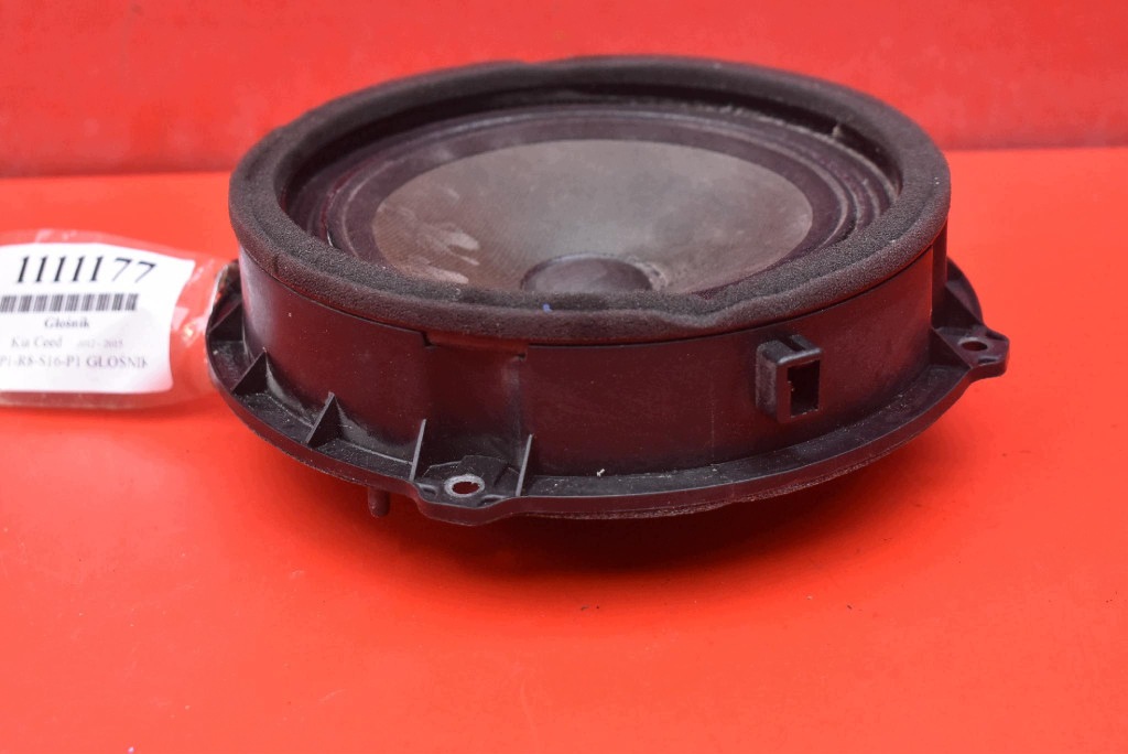 speaker left rear part 96340-A2000 KIA CEED 2 II 12-15
