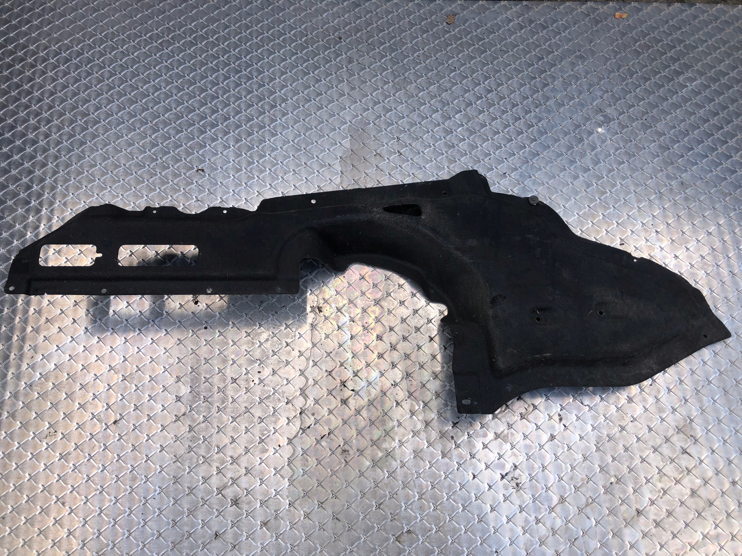 cover chassis BMW X5 E70