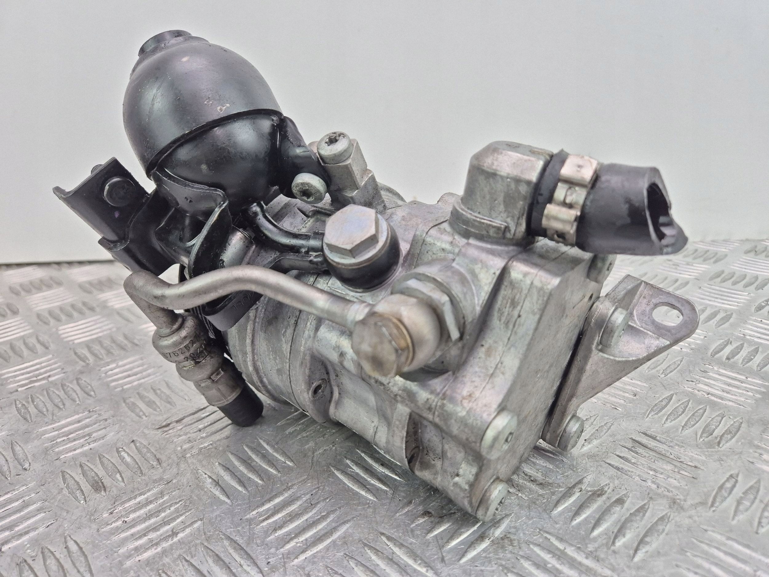 BMW 7 E65 E66 750i servo pump N62B48B LH2112478