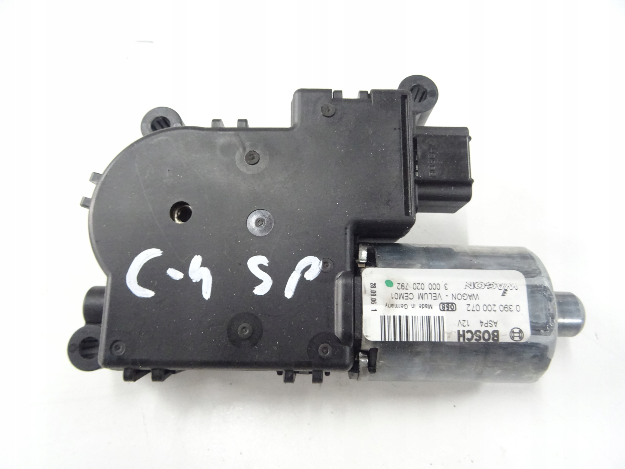 0390200072 - CITROEN C4 Grand PICASSO двигатель люка