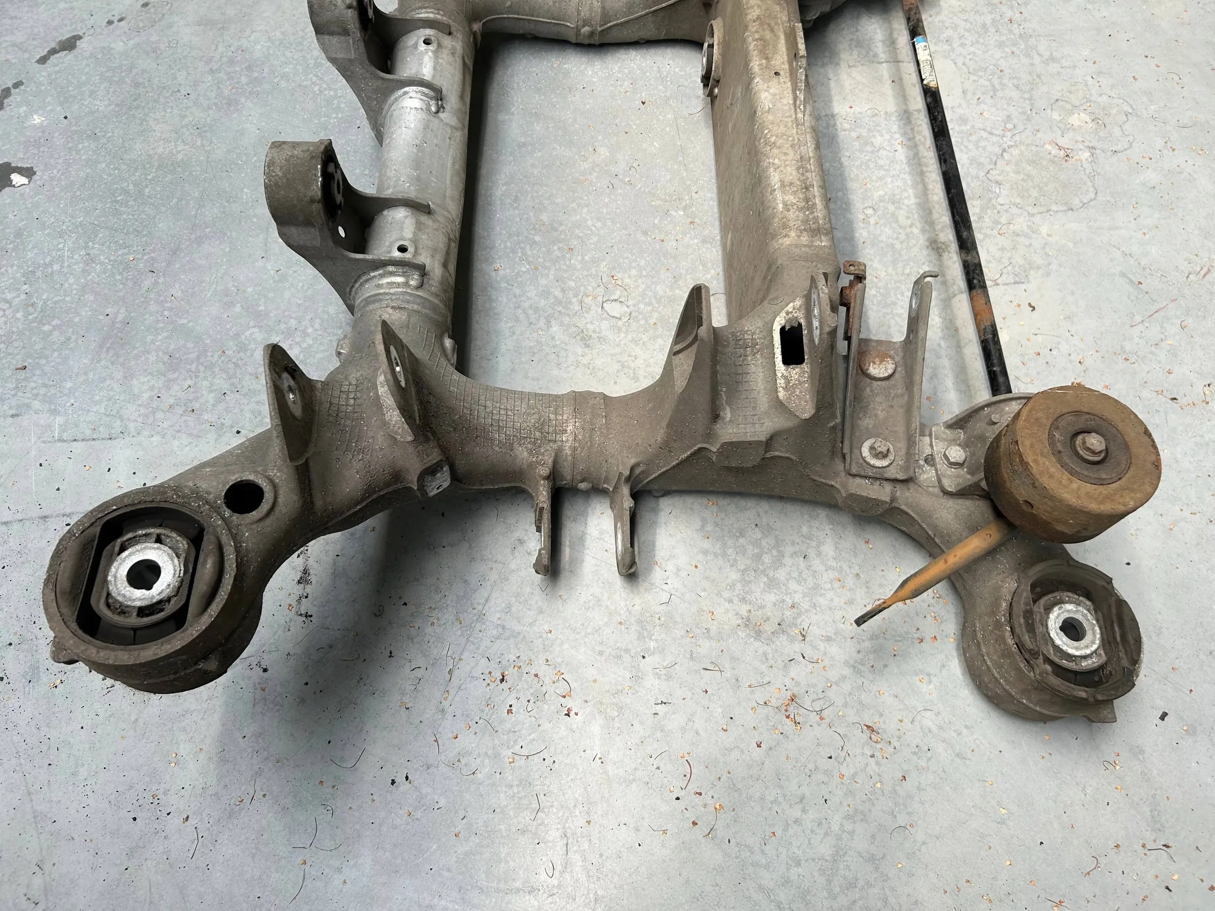 Achsträger hinten BMW F11 2013 6799103