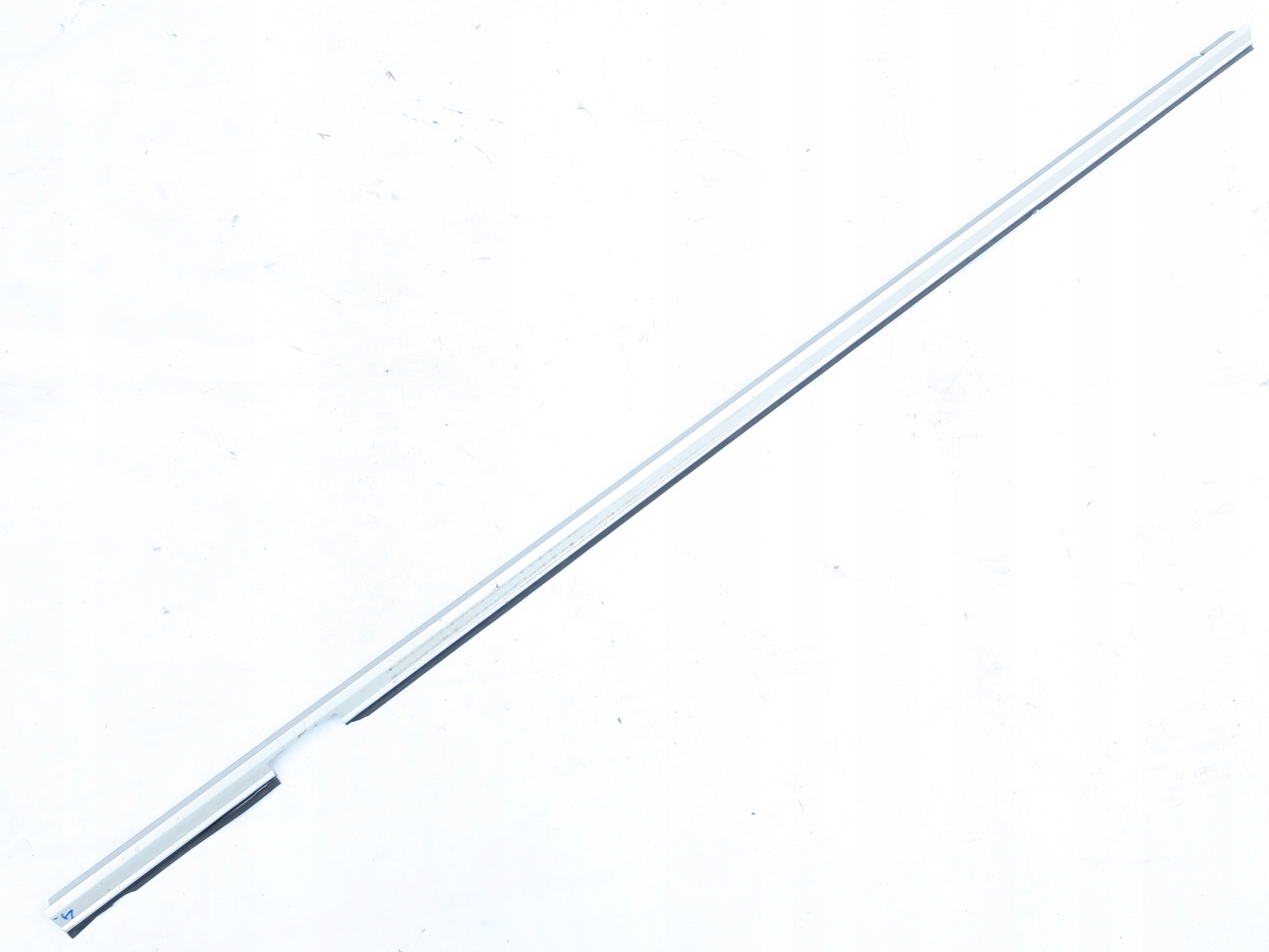 LISTWA PODLOGI SZYNA ALUMINIUM VW T5 MULTIVAN