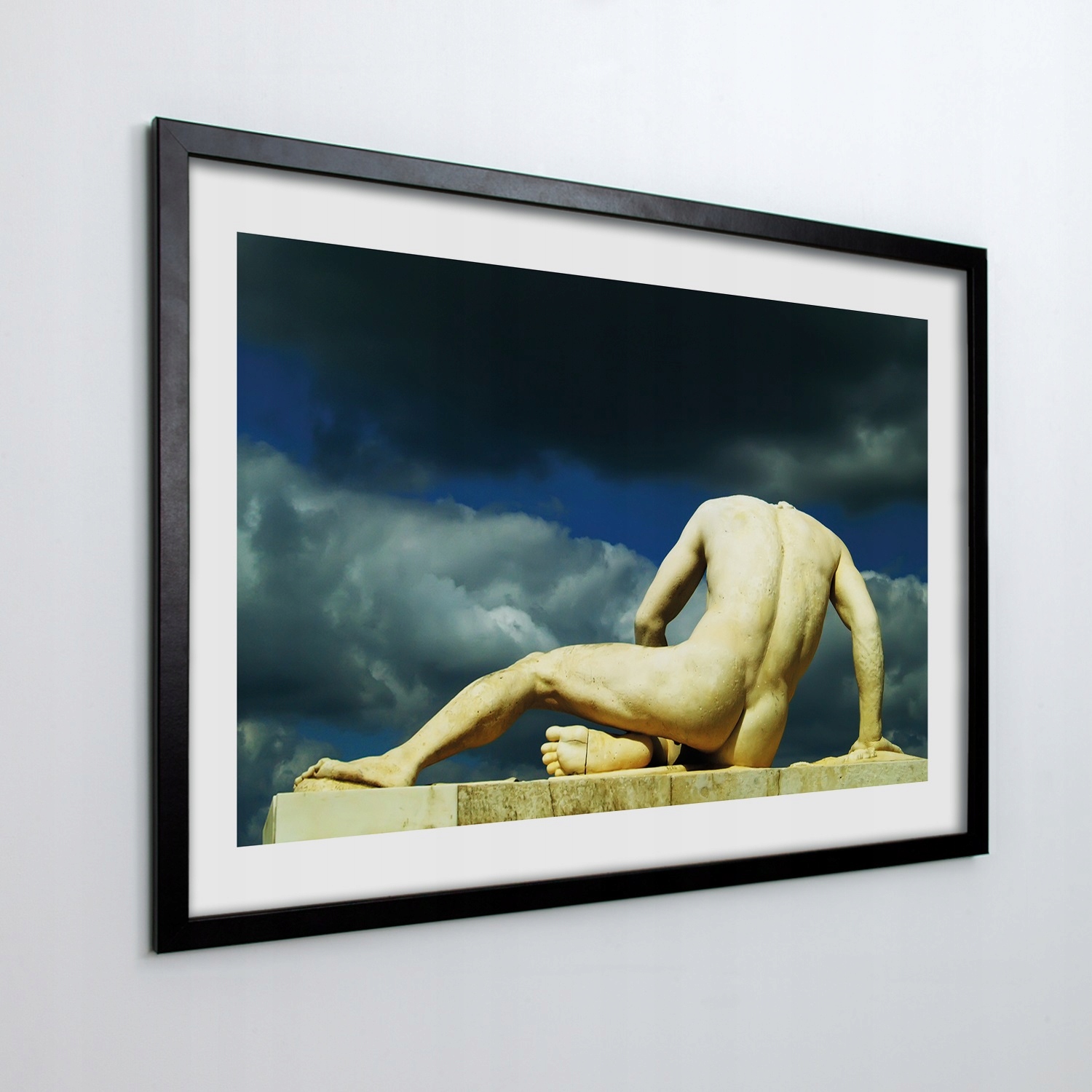 Obraz v ráme na stenu Socha muža 100x70 cm